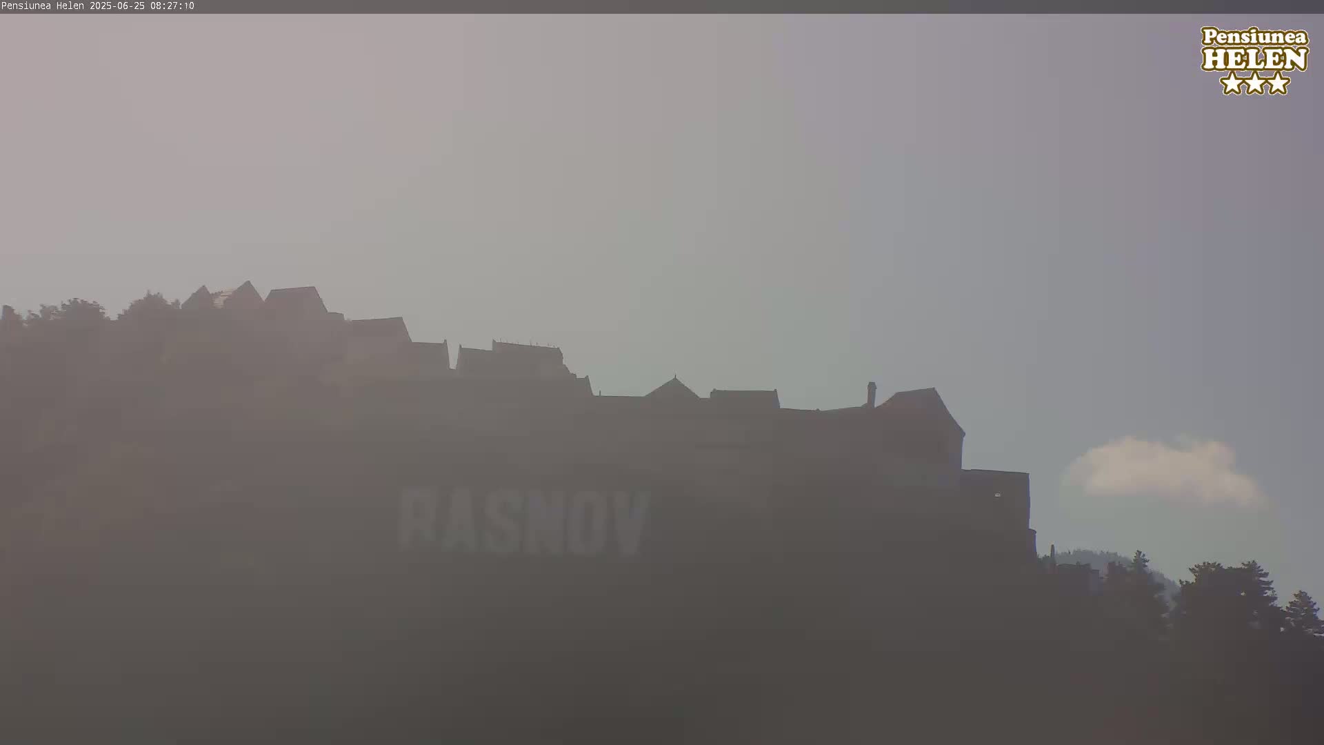 Rasnov Fortress ( Cetetea Râșnov) Live Cam - Râșnov, Braşov, Romania