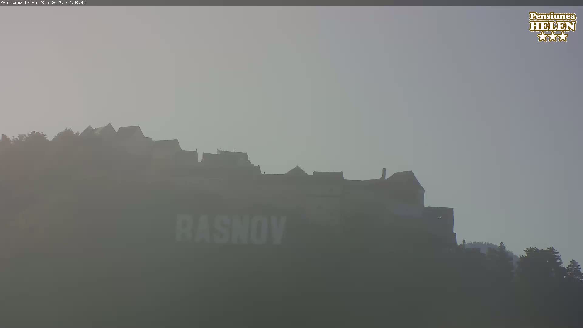 Rasnov Fortress ( Cetetea Râșnov) Live Cam - Râșnov, Braşov, Romania