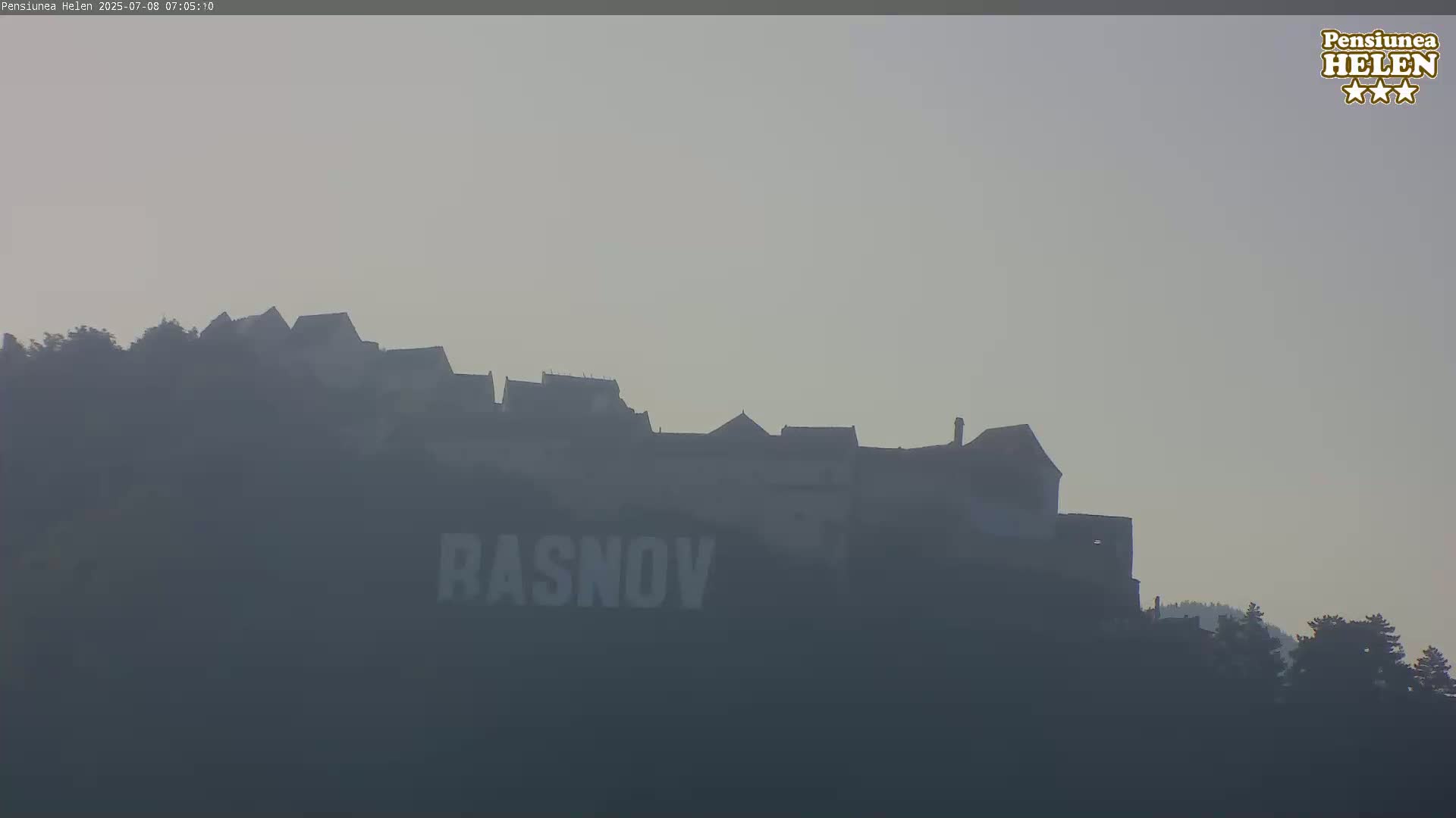 Rasnov Fortress ( Cetetea Râșnov) Live Cam - Râșnov, Braşov, Romania