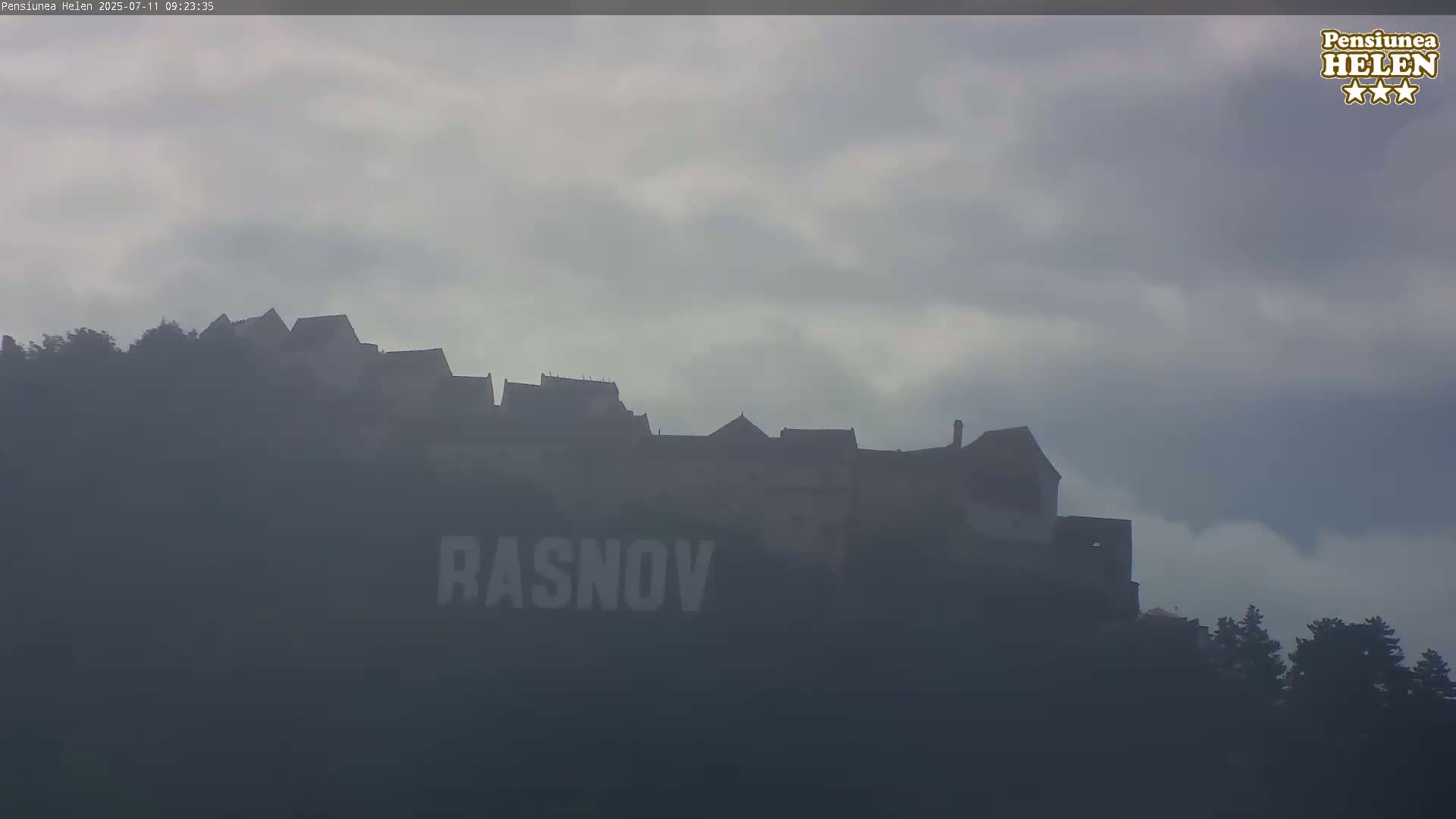 Rasnov Fortress ( Cetetea Râșnov) Live Cam - Râșnov, Braşov, Romania