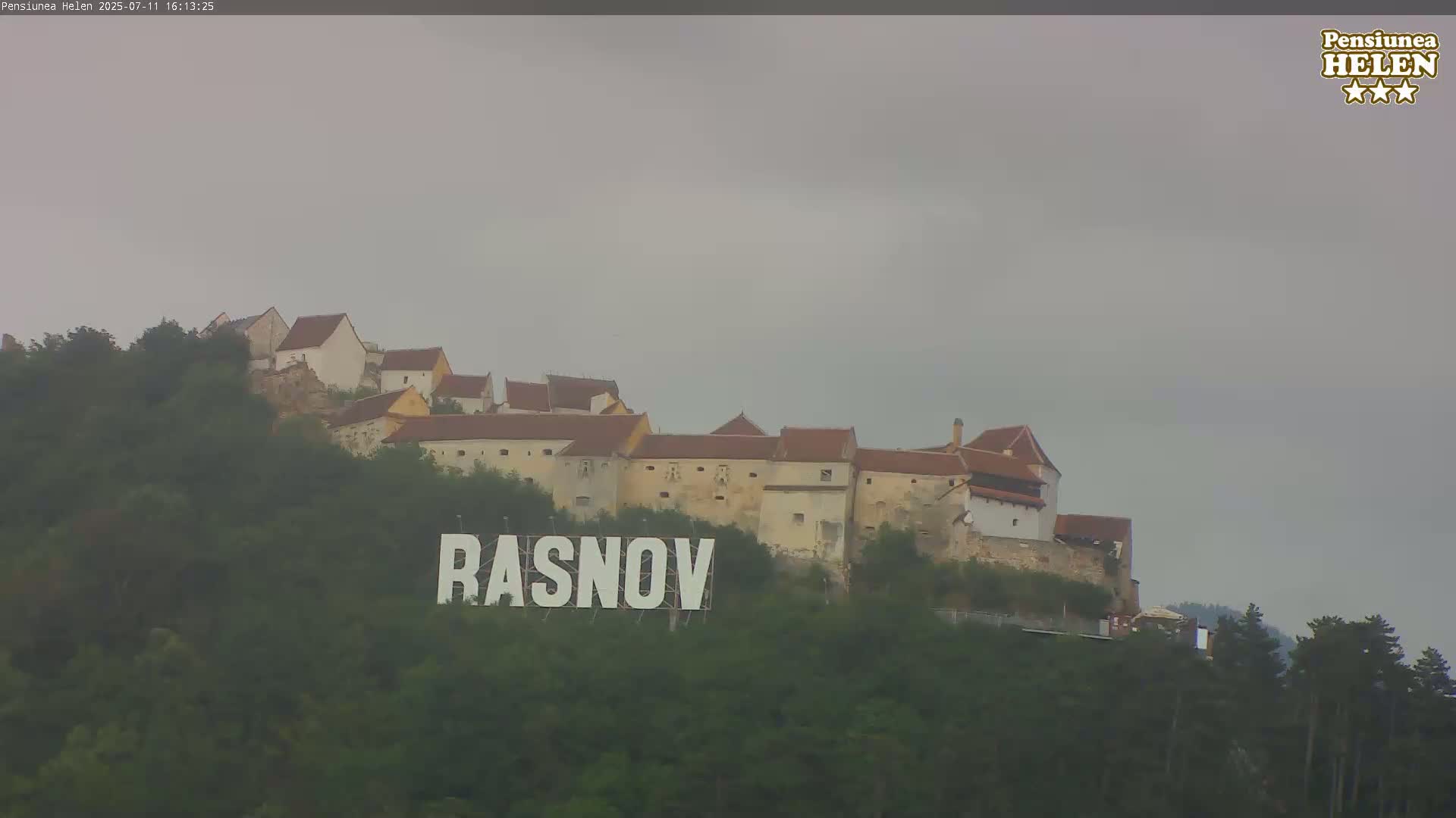 Rasnov Fortress ( Cetetea Râșnov) Live Cam - Râșnov, Braşov, Romania