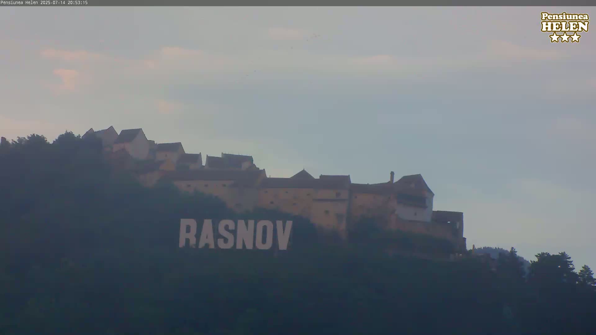 Rasnov Fortress ( Cetetea Râșnov) Live Cam - Râșnov, Braşov, Romania