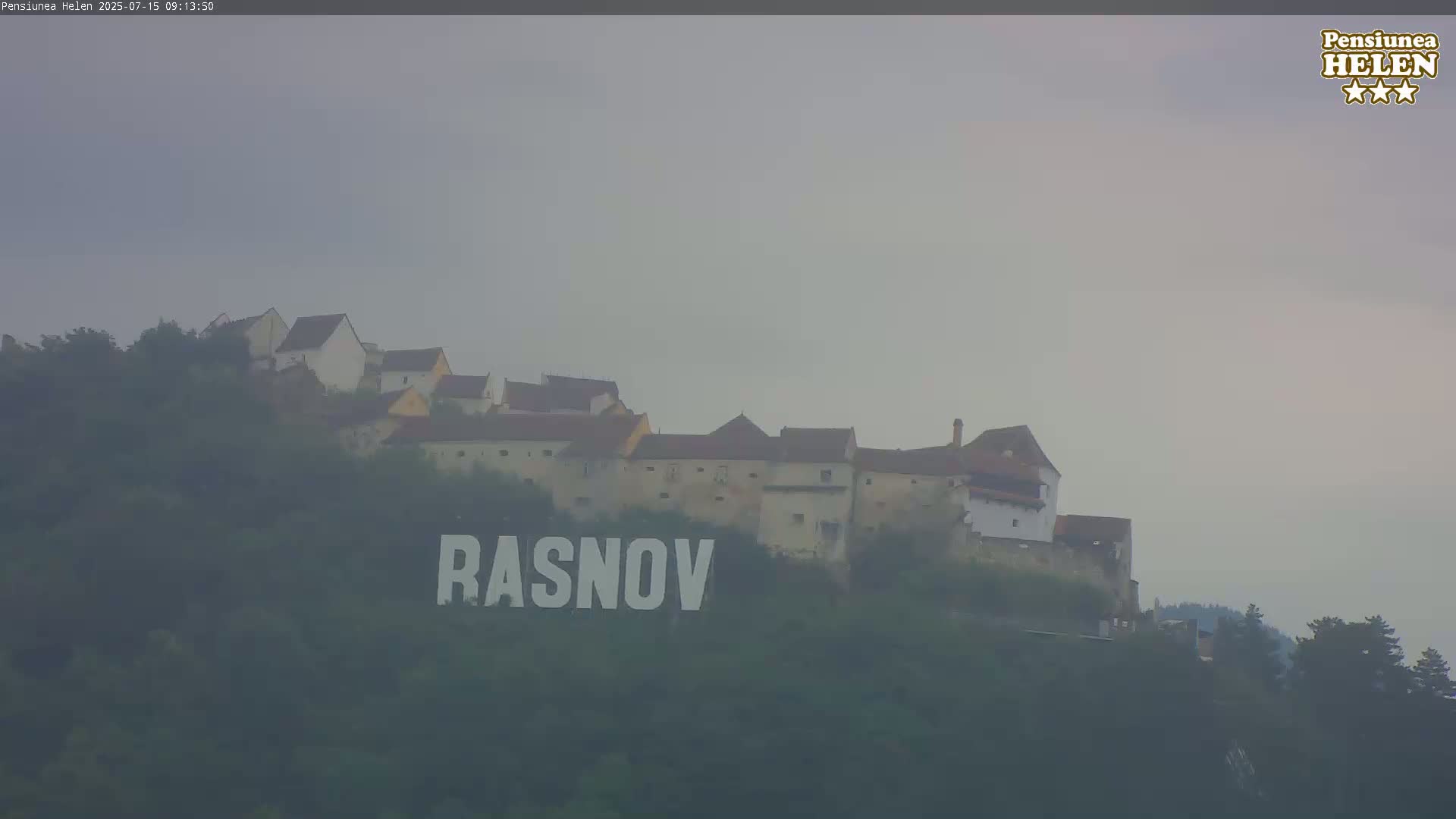 Rasnov Fortress ( Cetetea Râșnov) Live Cam - Râșnov, Braşov, Romania