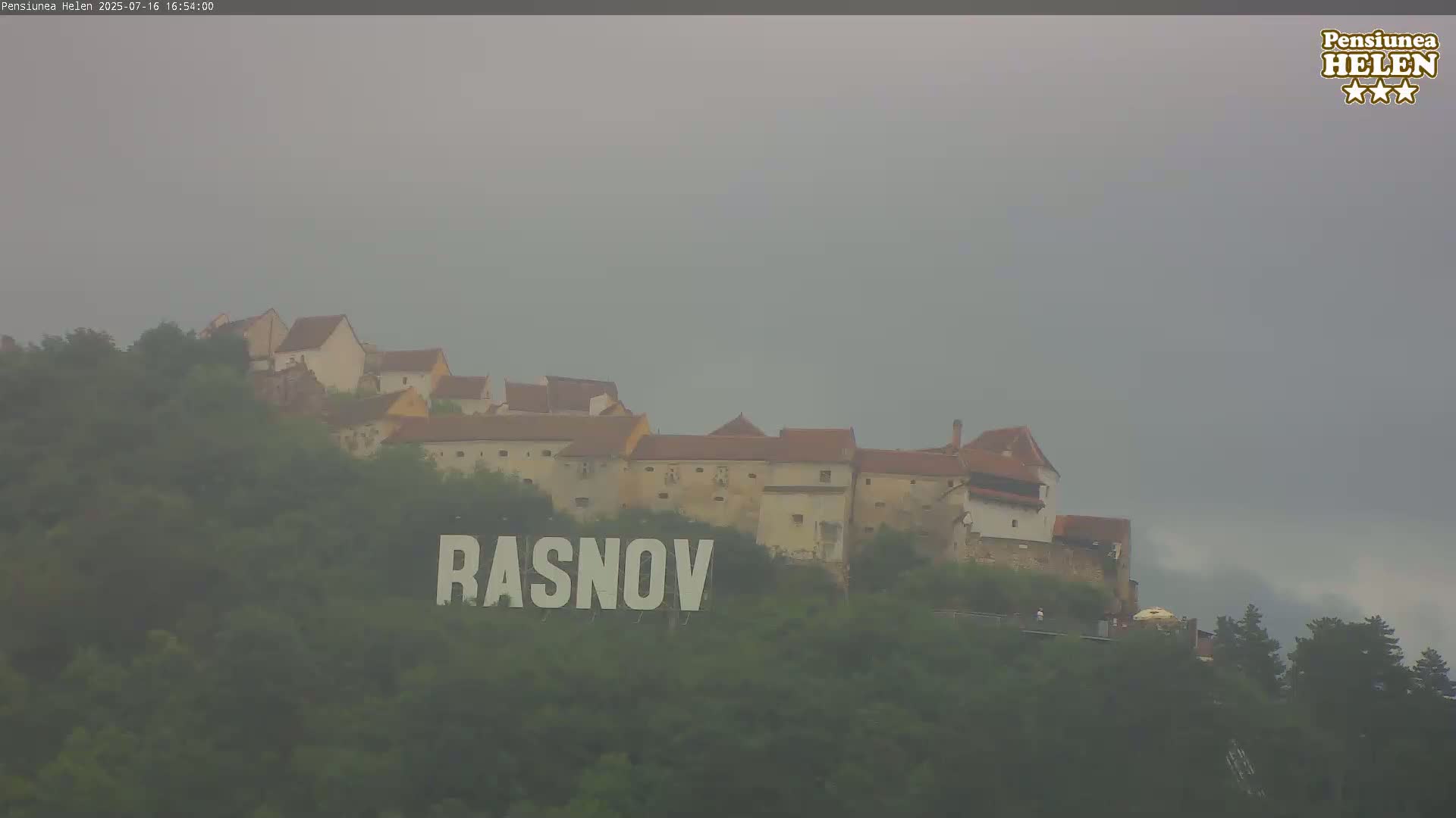 Rasnov Fortress ( Cetetea Râșnov) Live Cam - Râșnov, Braşov, Romania