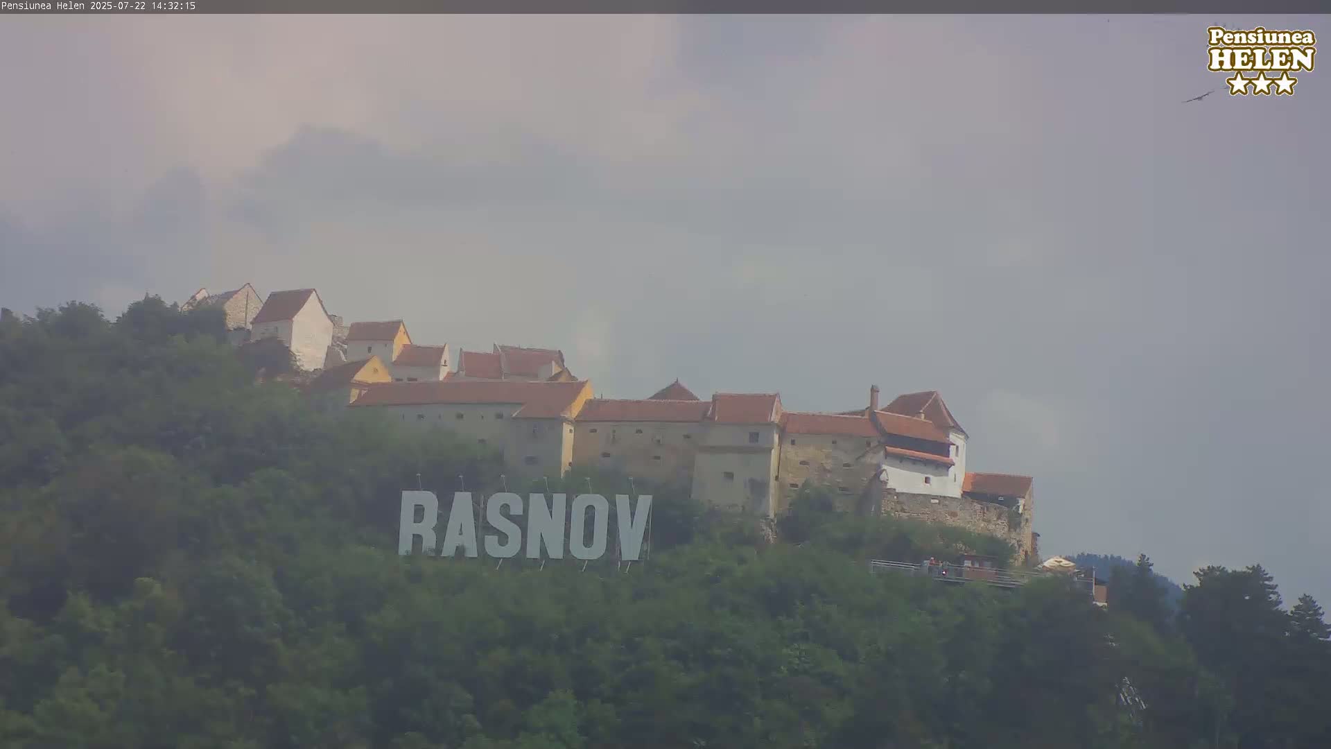 Rasnov Fortress ( Cetetea Râșnov) Live Cam - Râșnov, Braşov, Romania