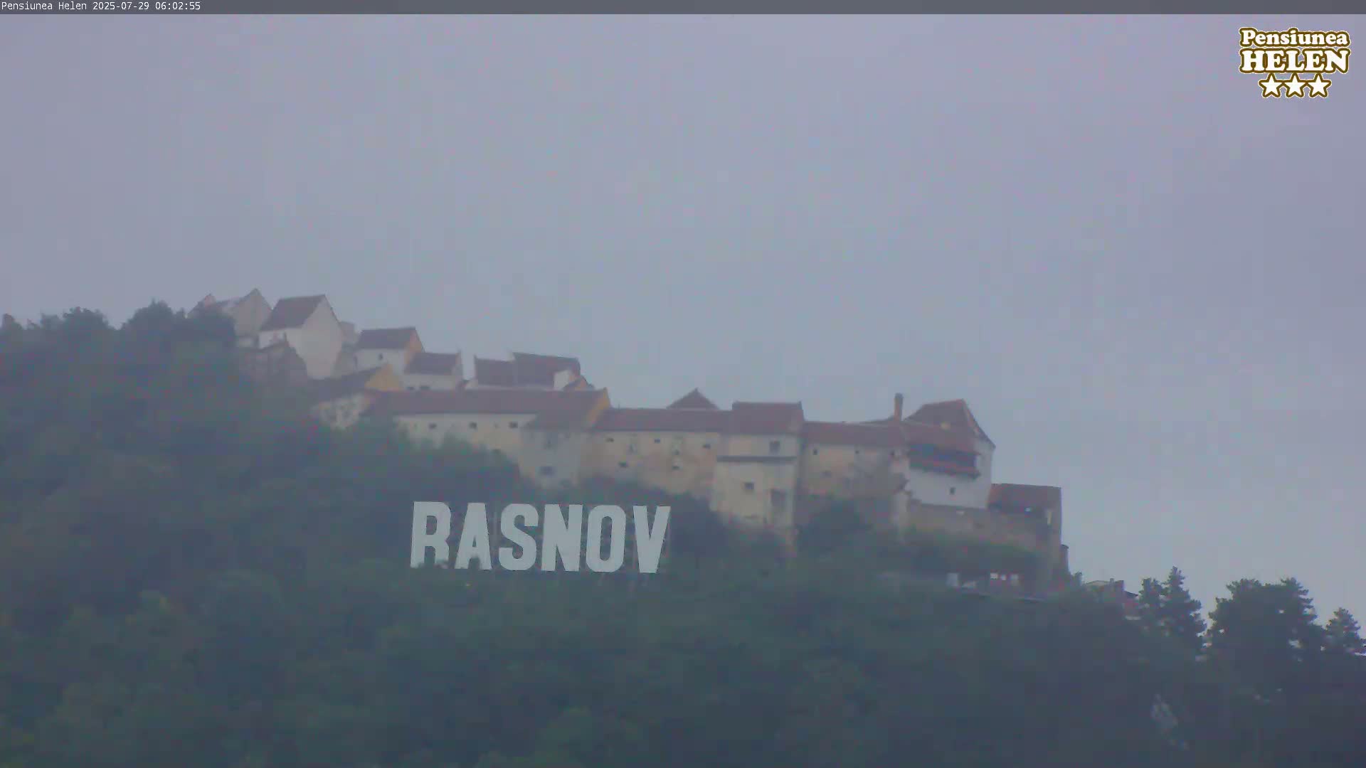 Rasnov Fortress ( Cetetea Râșnov) Live Cam - Râșnov, Braşov, Romania