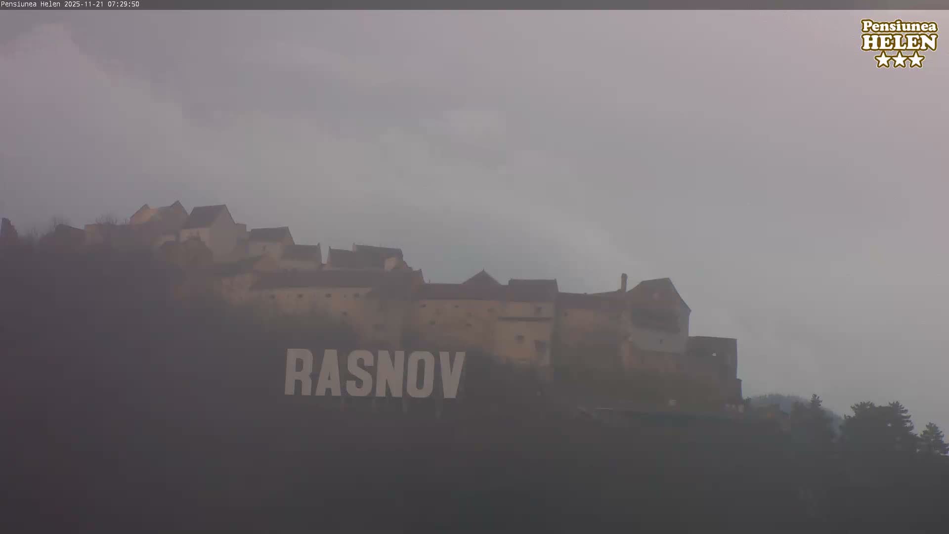 Rasnov Fortress ( Cetetea Râșnov) Live Cam - Râșnov, Braşov, Romania