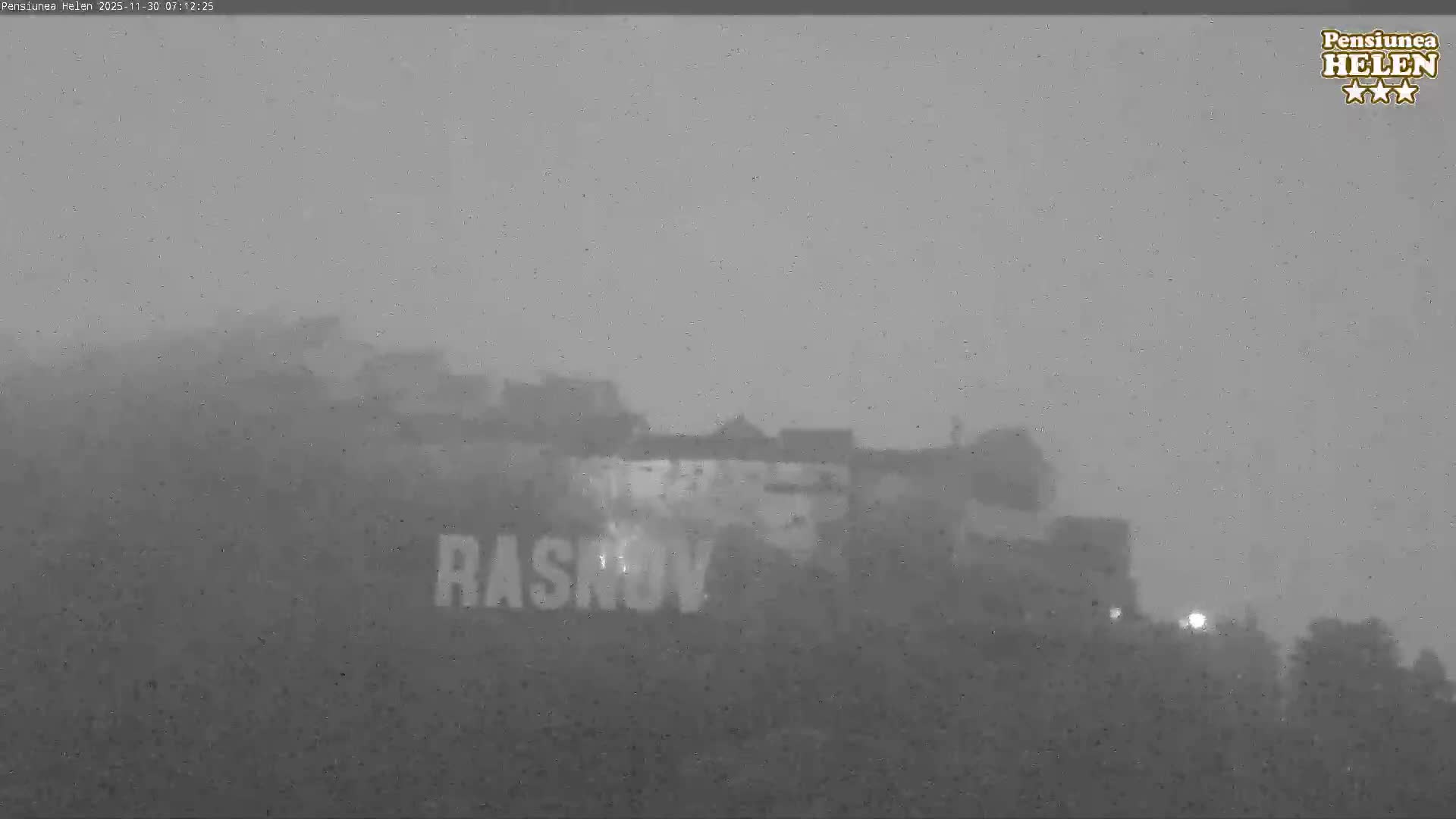 Rasnov Fortress ( Cetetea Râșnov) Live Cam - Râșnov, Braşov, Romania