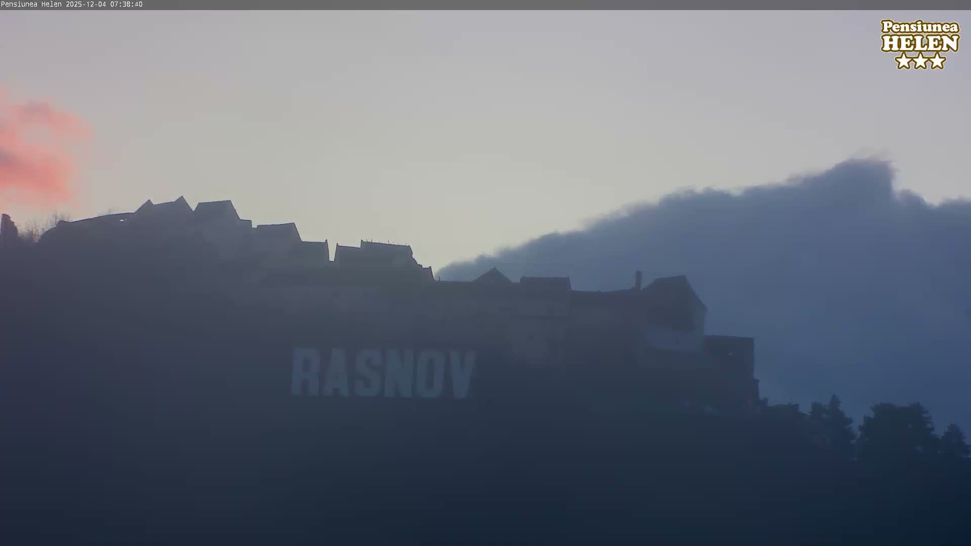 Rasnov Fortress ( Cetetea Râșnov) Live Cam - Râșnov, Braşov, Romania