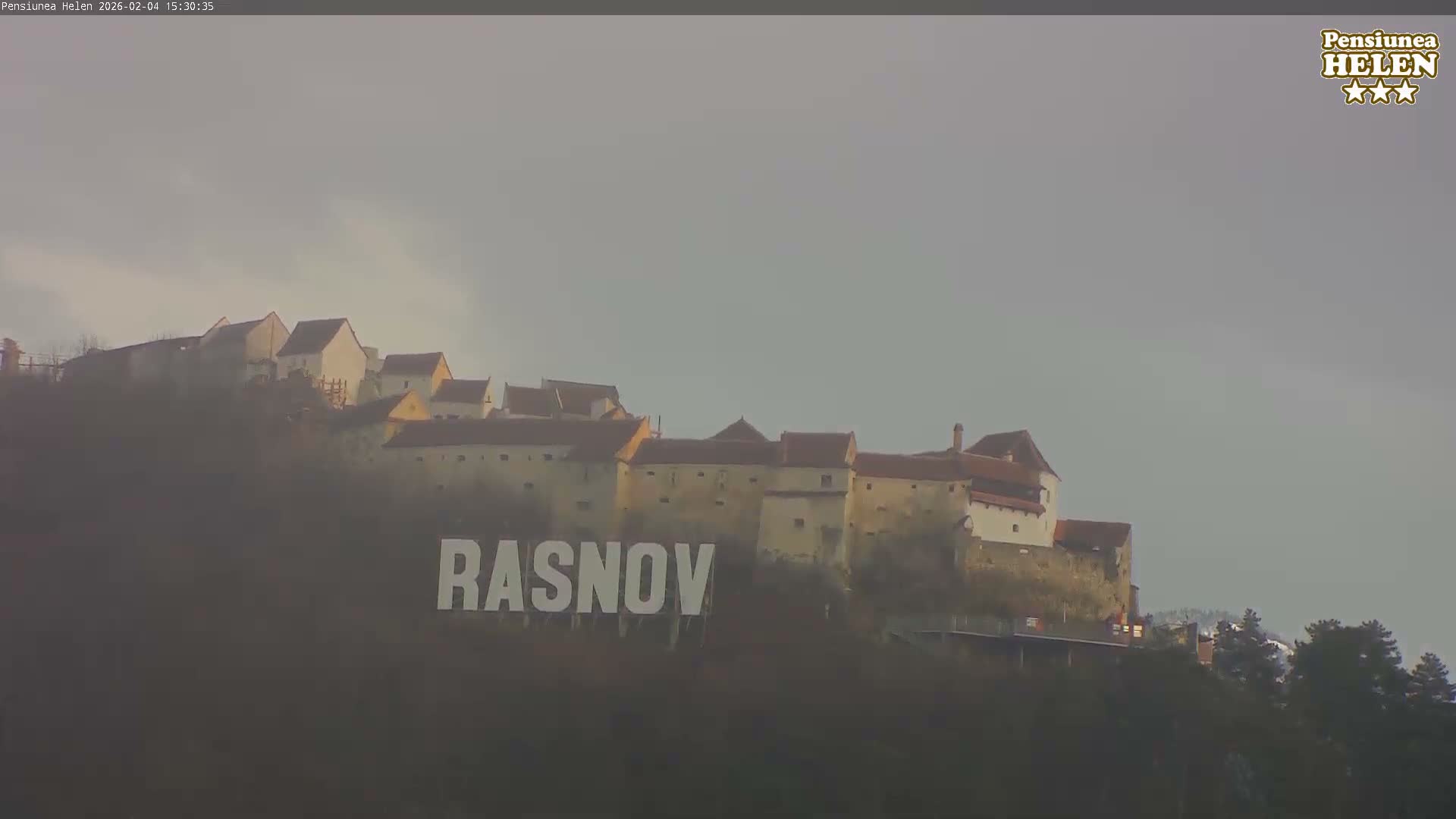 Rasnov Fortress ( Cetetea Râșnov) Live Cam - Râșnov, Braşov, Romania