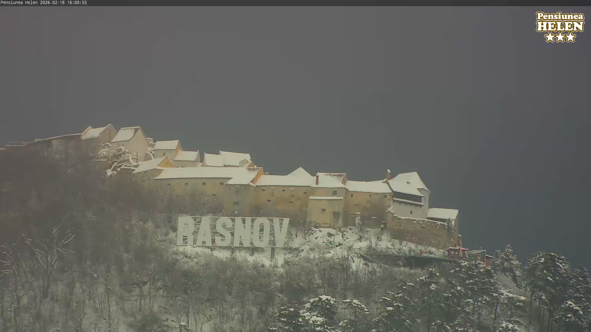 Rasnov Fortress ( Cetetea Râșnov) Live Cam - Râșnov, Braşov, Romania