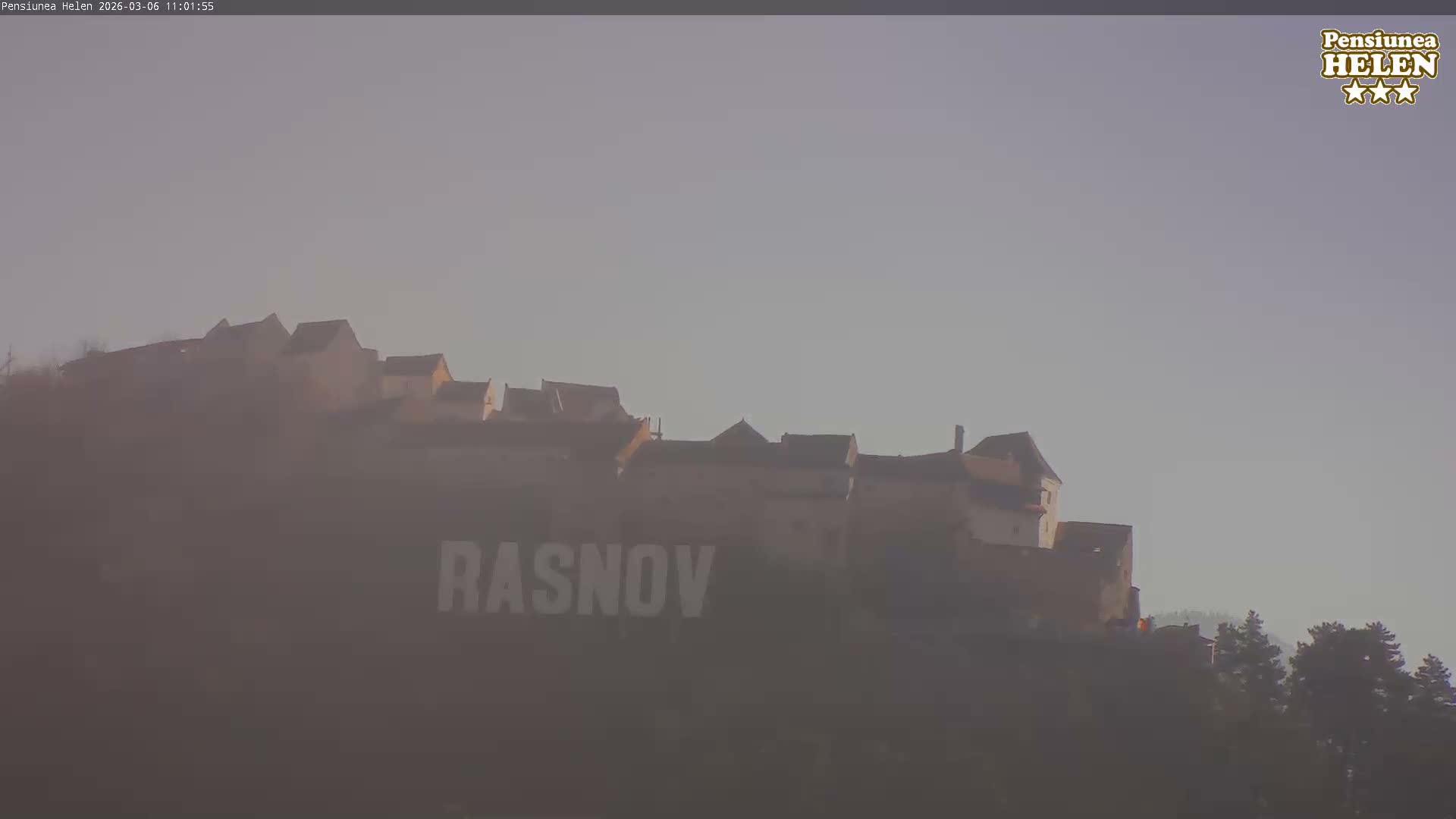 Rasnov Fortress ( Cetetea Râșnov) Live Cam - Râșnov, Braşov, Romania
