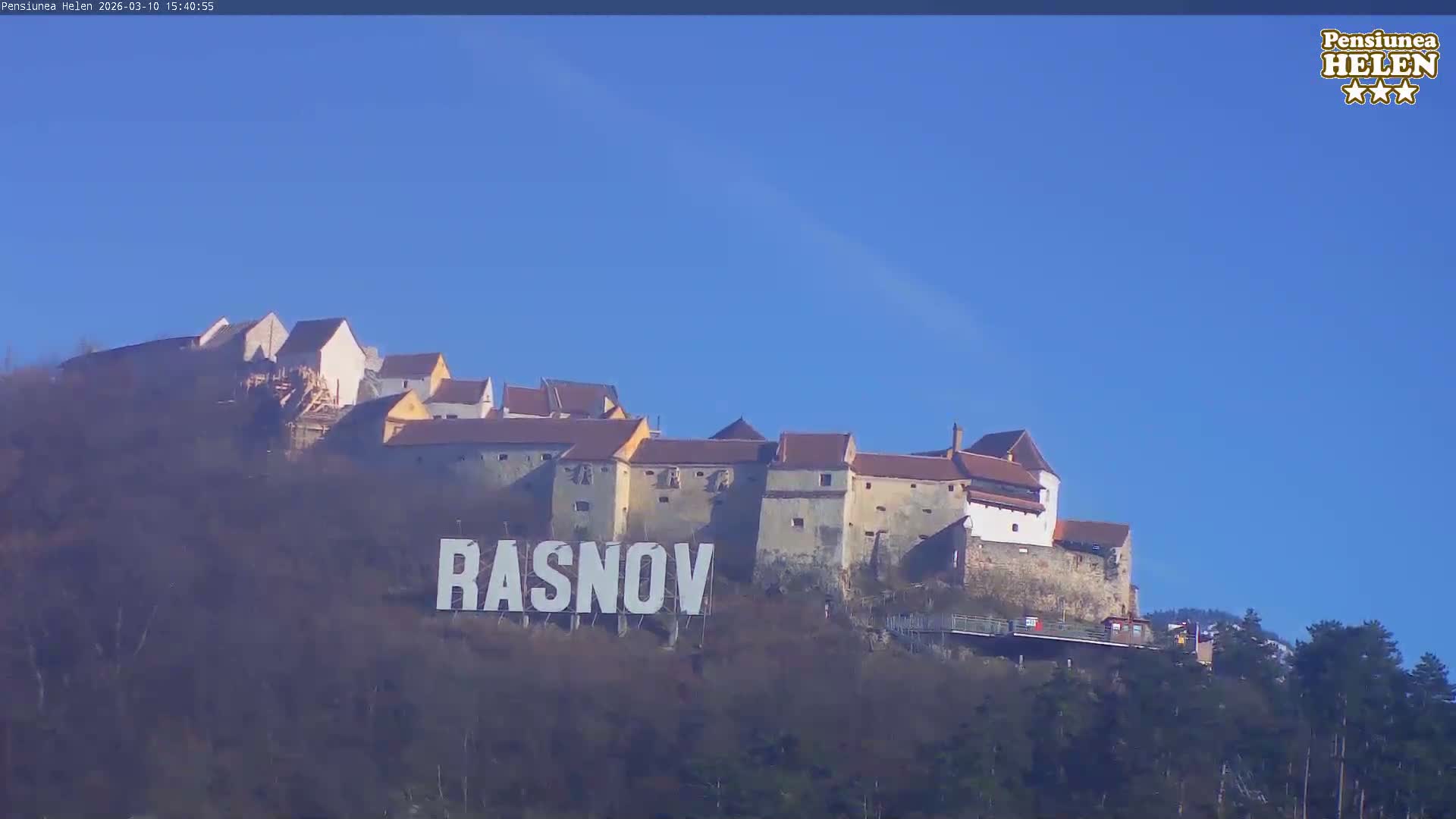 Rasnov Fortress ( Cetetea Râșnov) Live Cam - Râșnov, Braşov, Romania