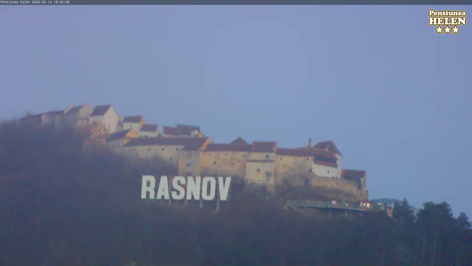 Rasnov Fortress ( Cetetea Râșnov) Live Cam - Râșnov, Braşov, Romania