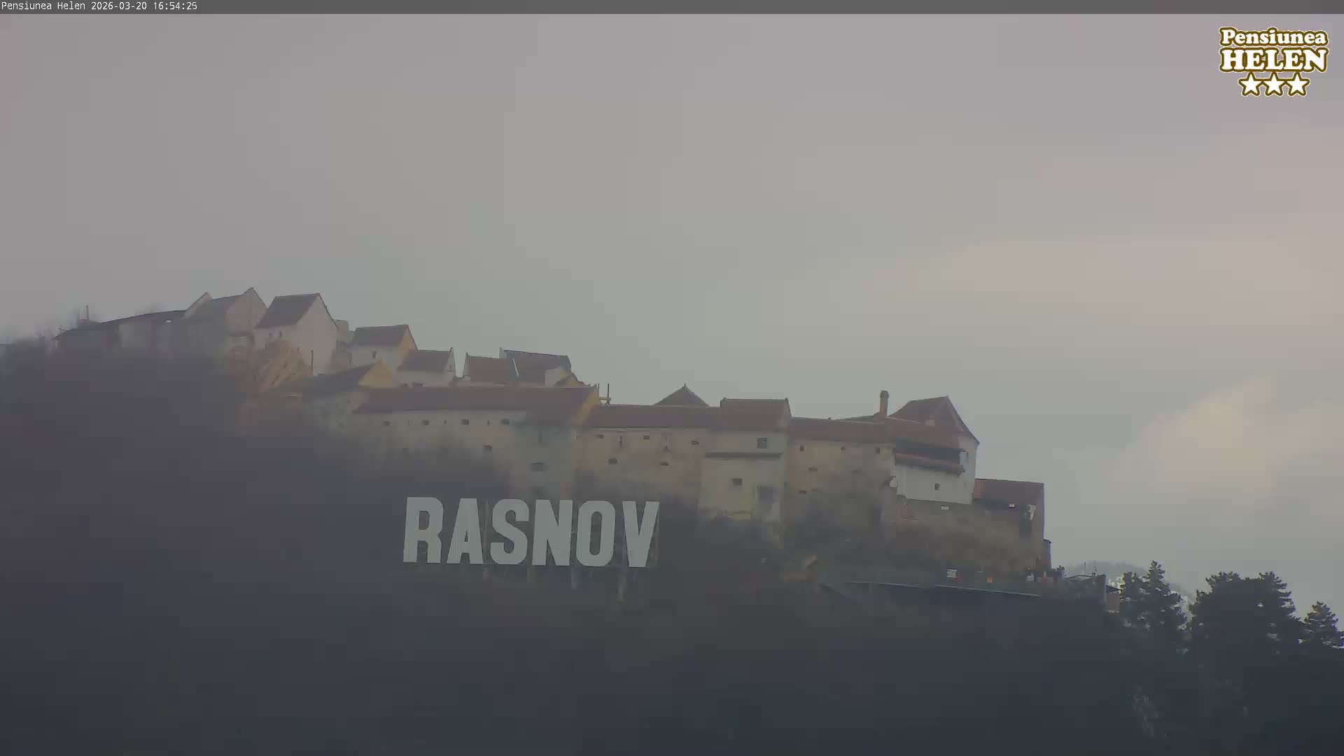 Rasnov Fortress ( Cetetea Râșnov) Live Cam - Râșnov, Braşov, Romania