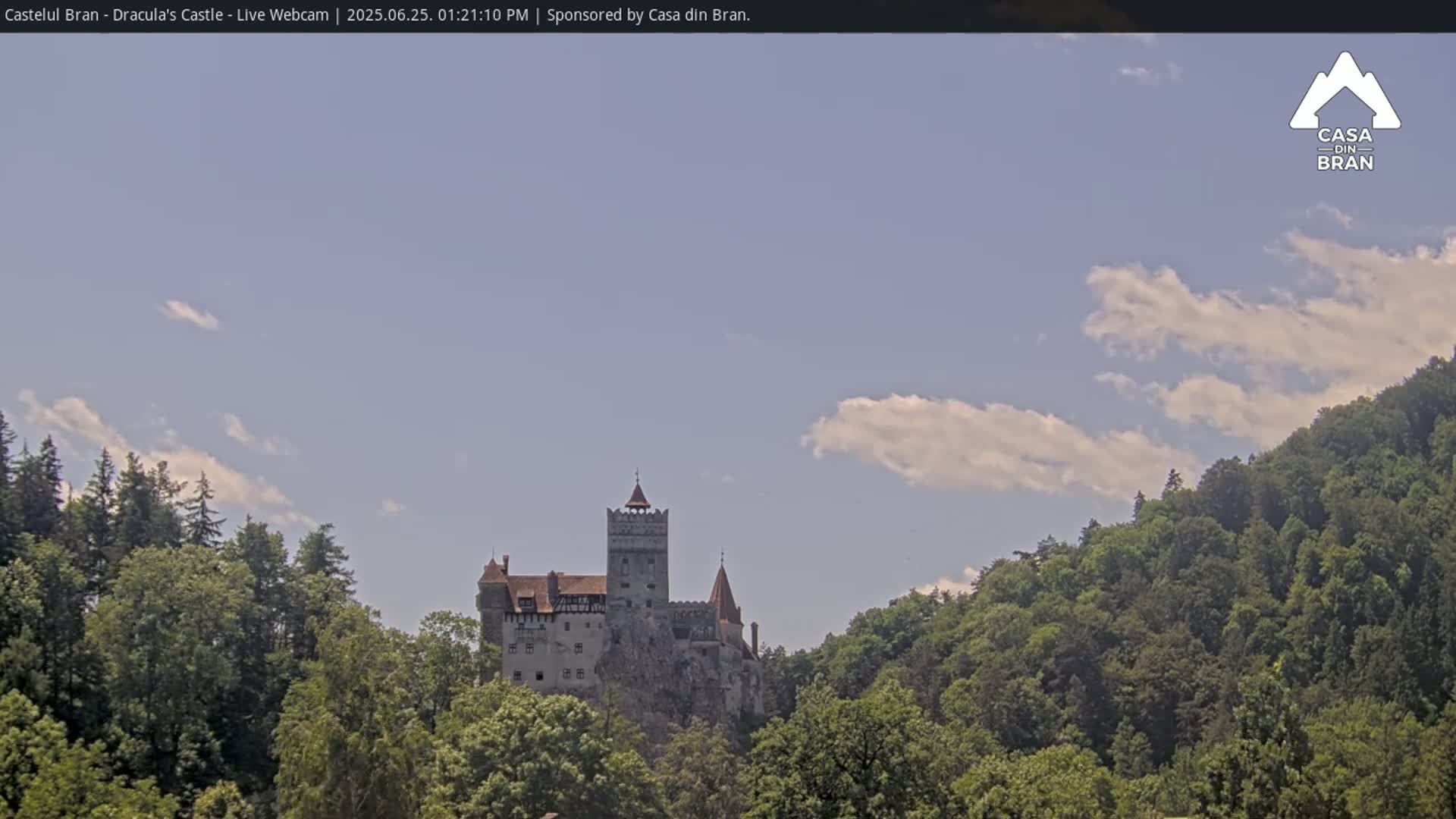Bran, Dracula's Castle ( Castelul Bran) Live Cam - Bran, Braşov, Romania