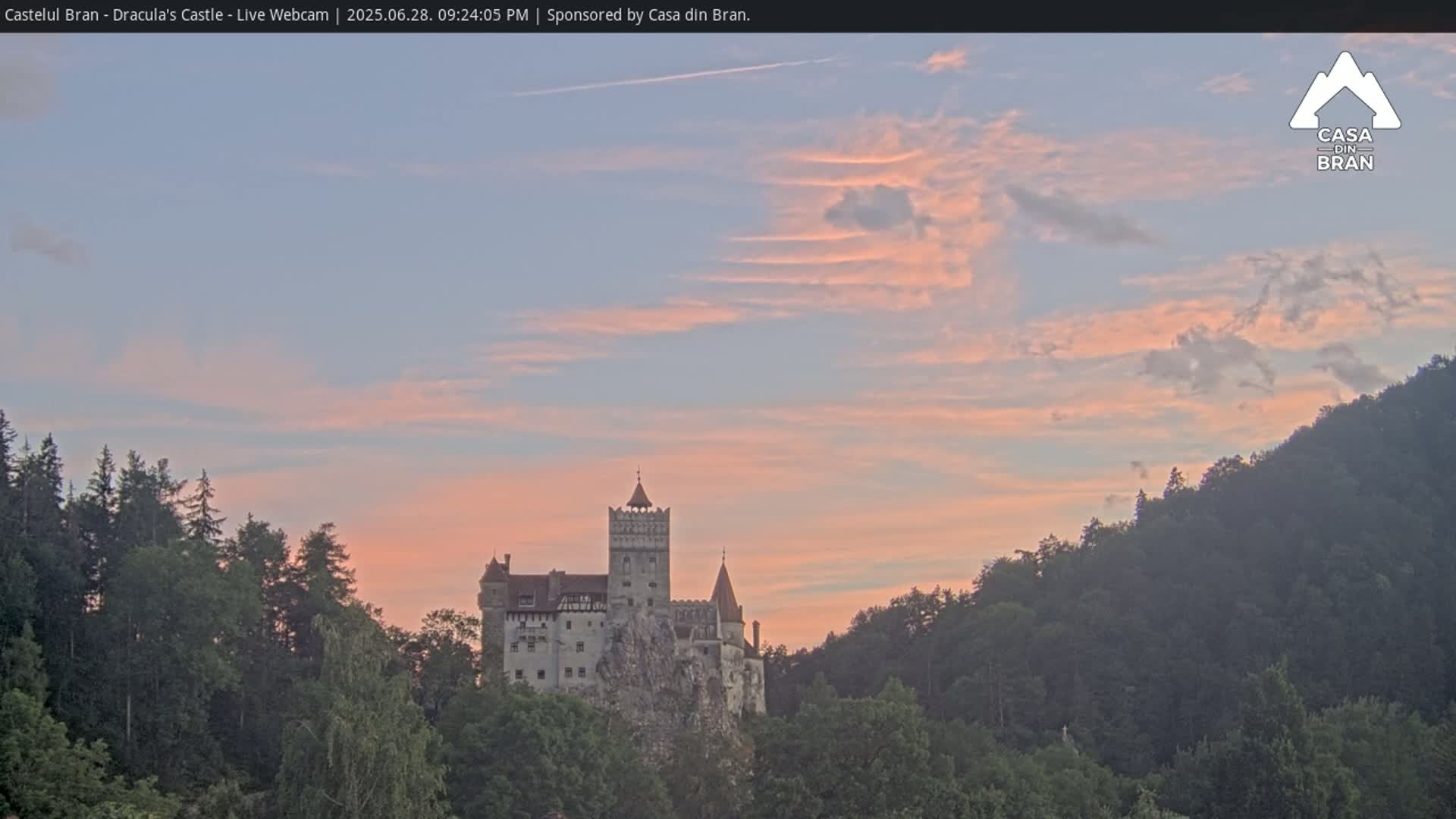 Bran, Dracula's Castle ( Castelul Bran) Live Cam - Bran, Braşov, Romania