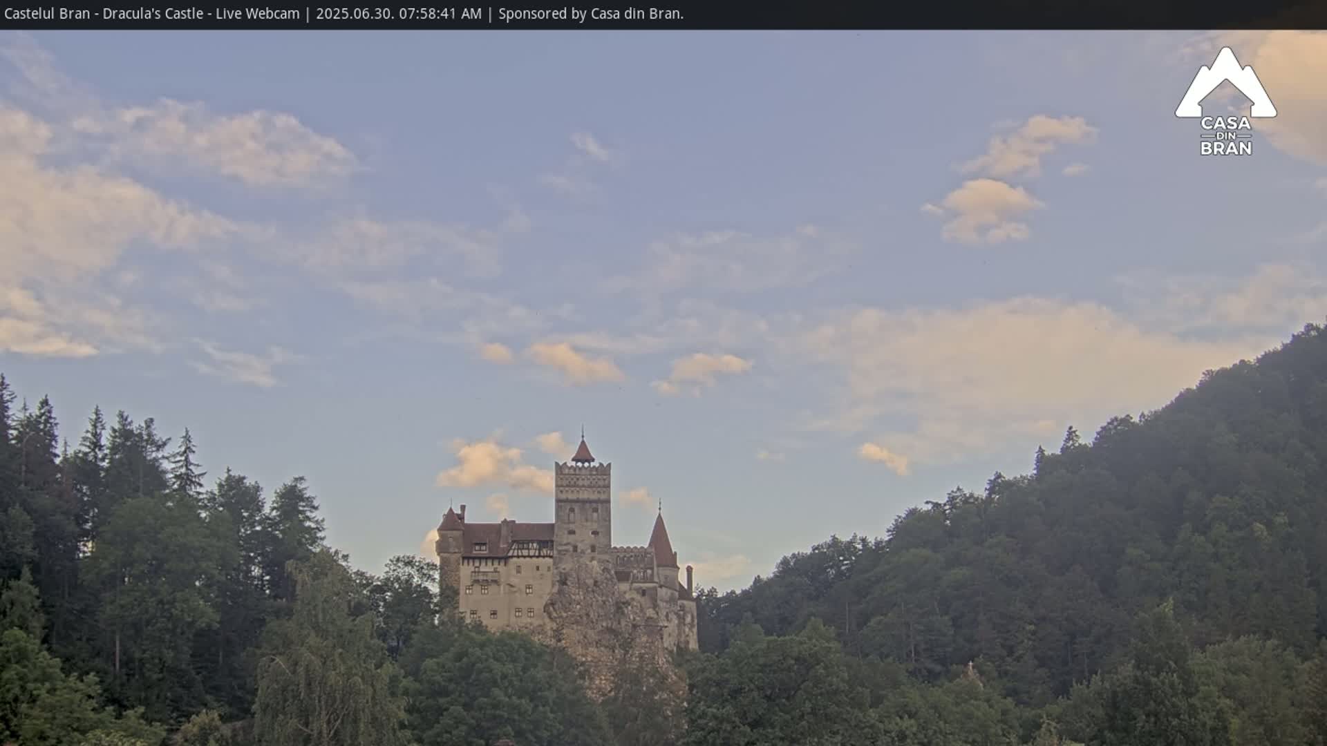 Bran, Dracula's Castle ( Castelul Bran) Live Cam - Bran, Braşov, Romania