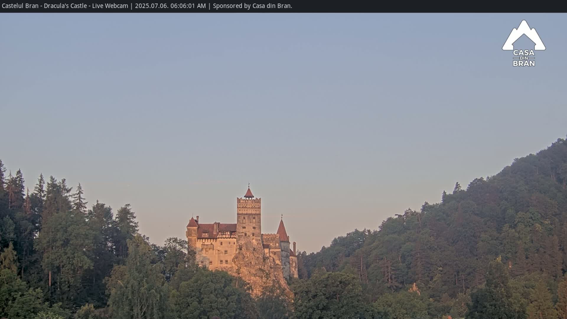 Bran, Dracula's Castle ( Castelul Bran) Live Cam - Bran, Braşov, Romania