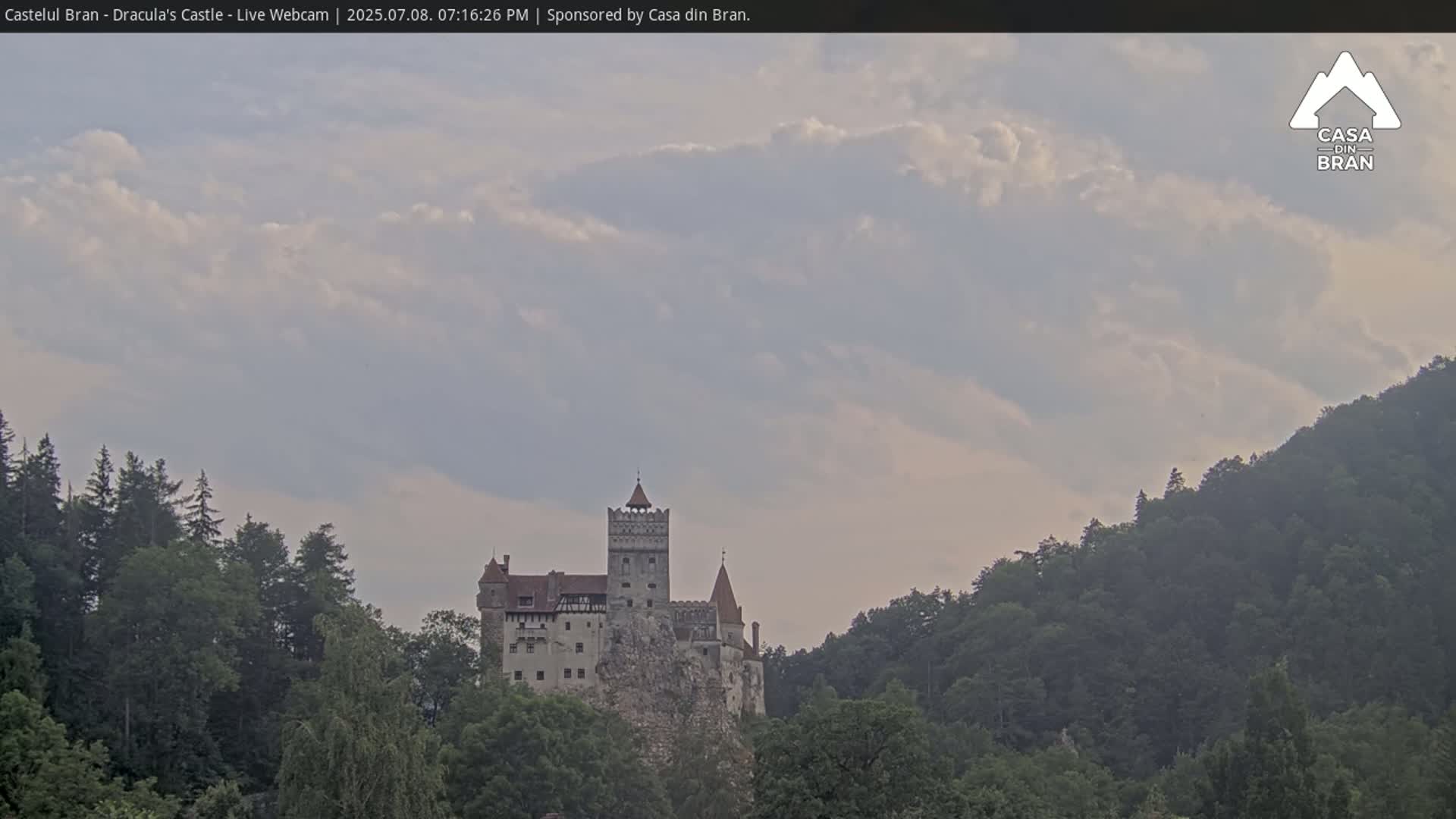 Bran, Dracula's Castle ( Castelul Bran) Live Cam - Bran, Braşov, Romania