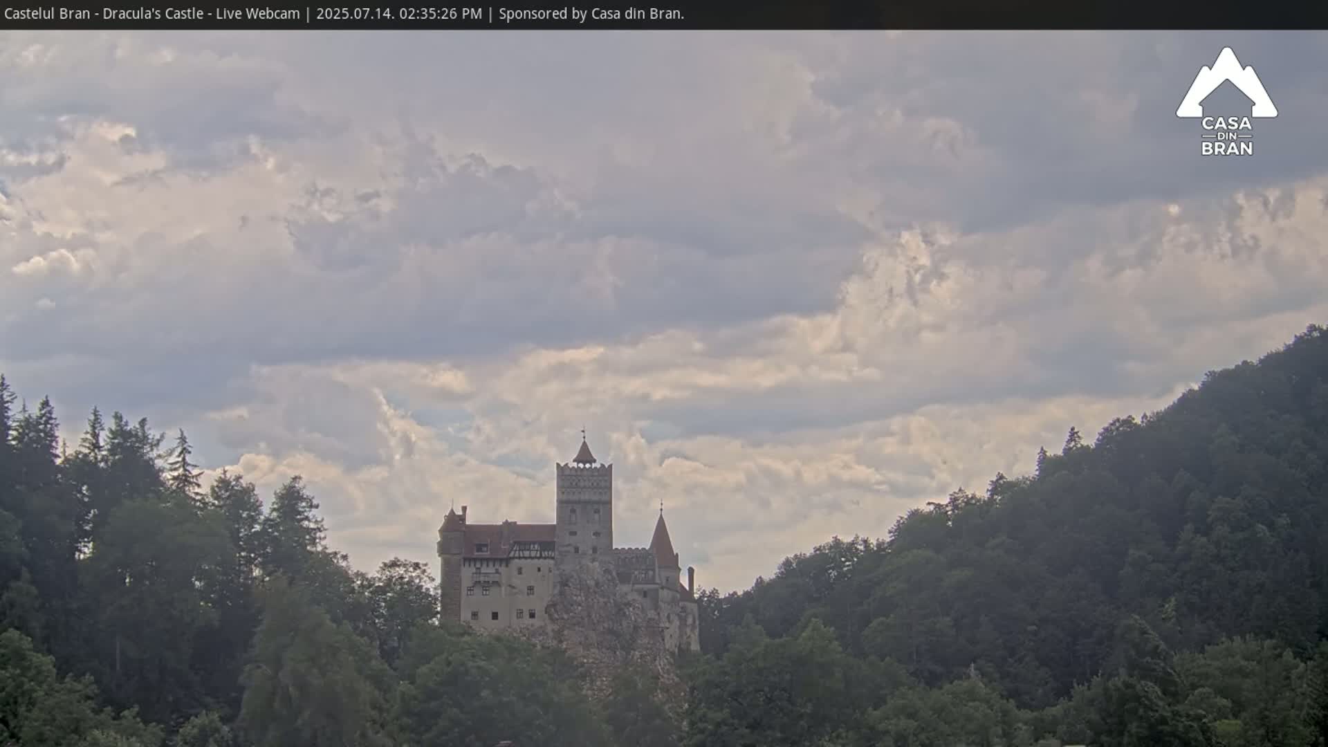 Bran, Dracula's Castle ( Castelul Bran) Live Cam - Bran, Braşov, Romania