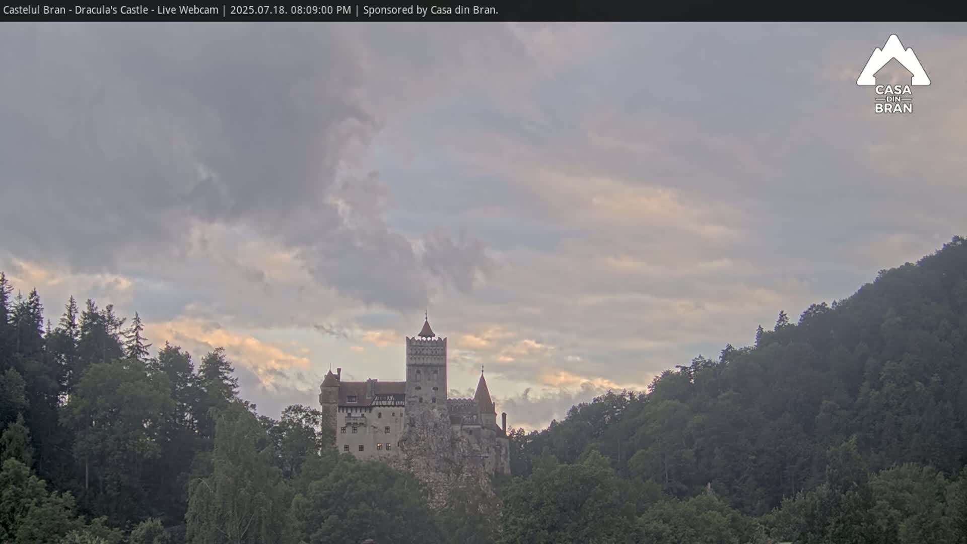 Bran, Dracula's Castle ( Castelul Bran) Live Cam - Bran, Braşov, Romania