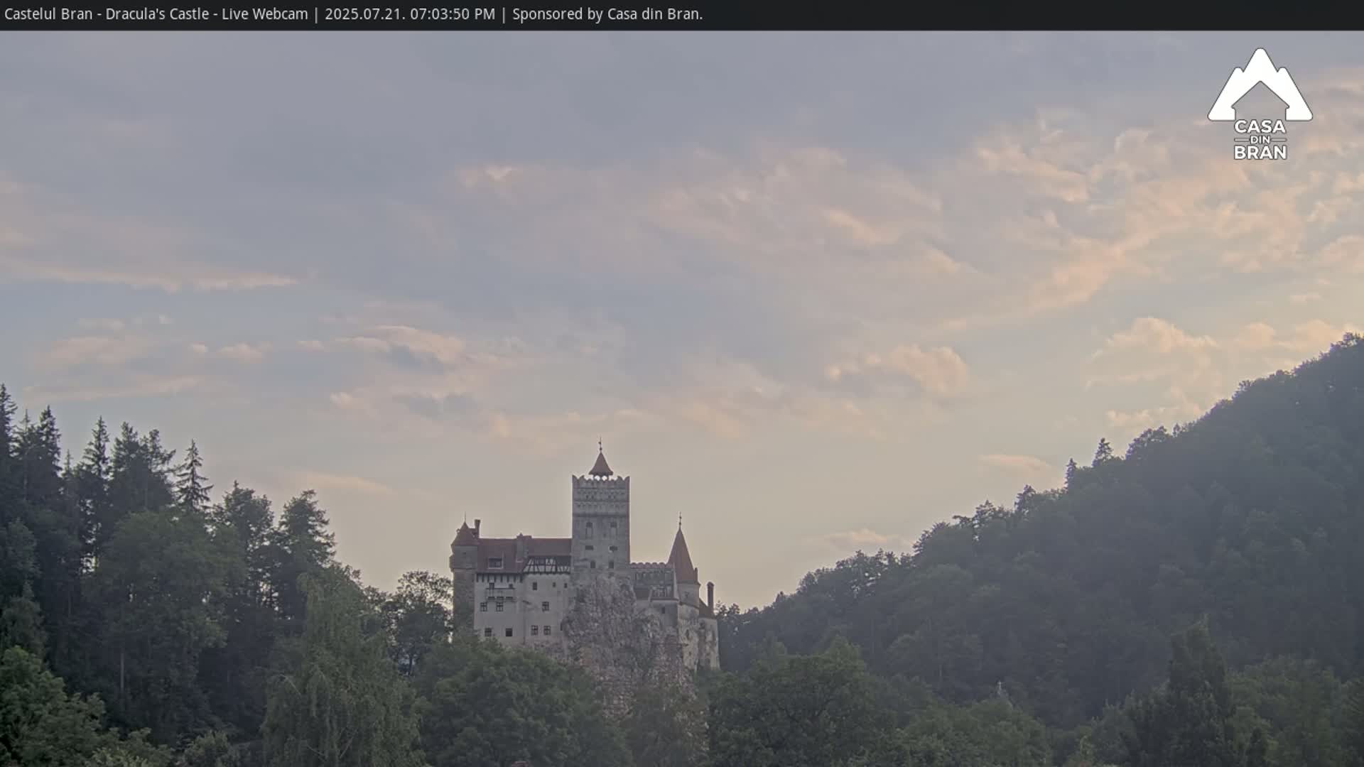 Bran, Dracula's Castle ( Castelul Bran) Live Cam - Bran, Braşov, Romania