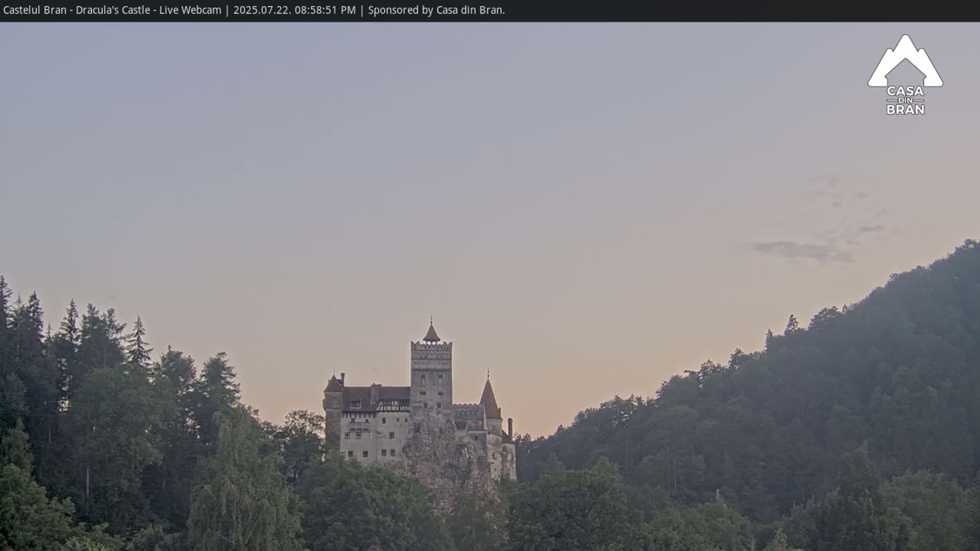 Bran, Dracula's Castle ( Castelul Bran) Live Cam - Bran, Braşov, Romania