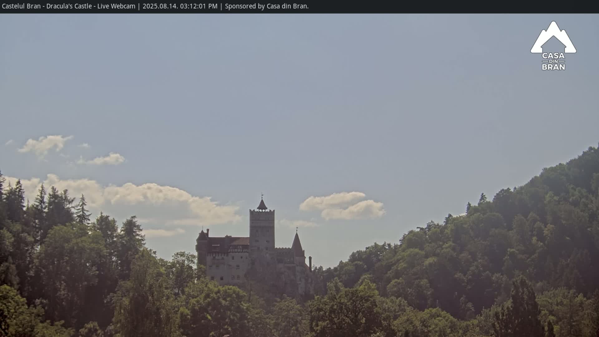 Bran, Dracula's Castle ( Castelul Bran) Live Cam - Bran, Braşov, Romania