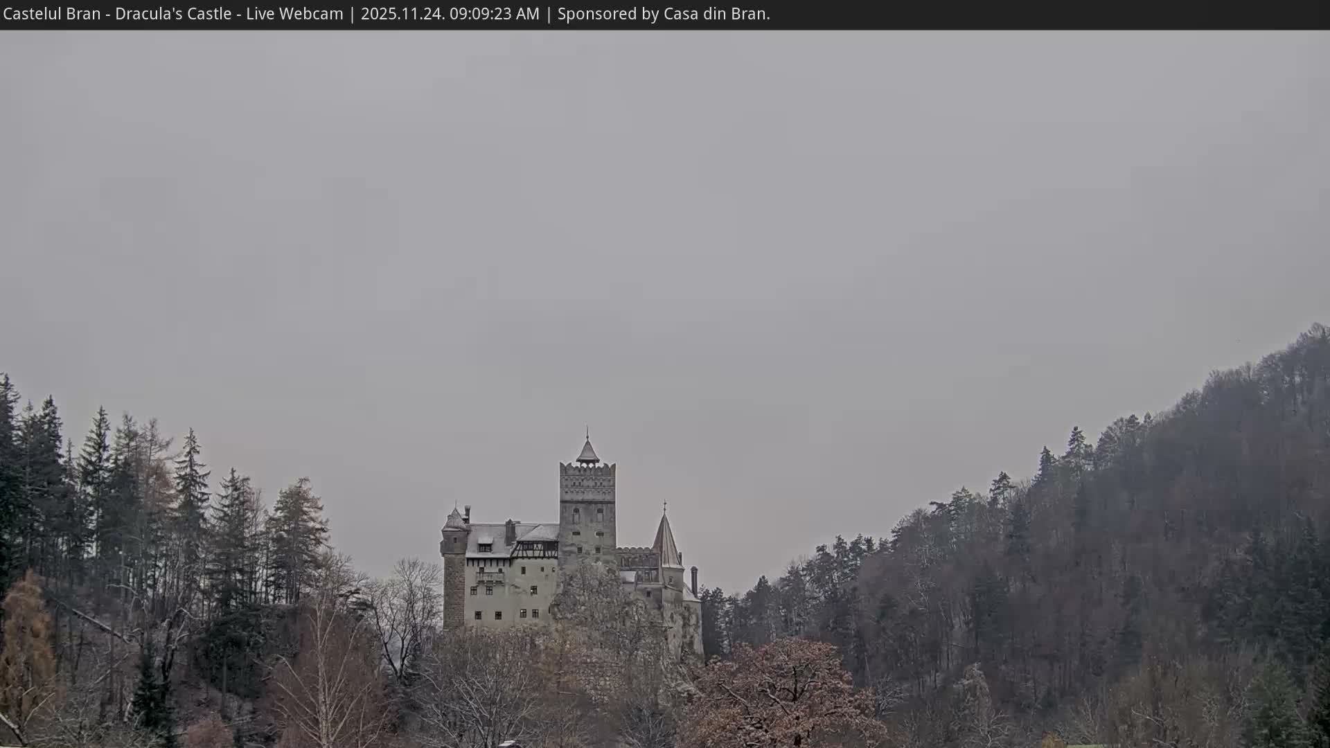 Bran, Dracula's Castle ( Castelul Bran) Live Cam - Bran, Braşov, Romania