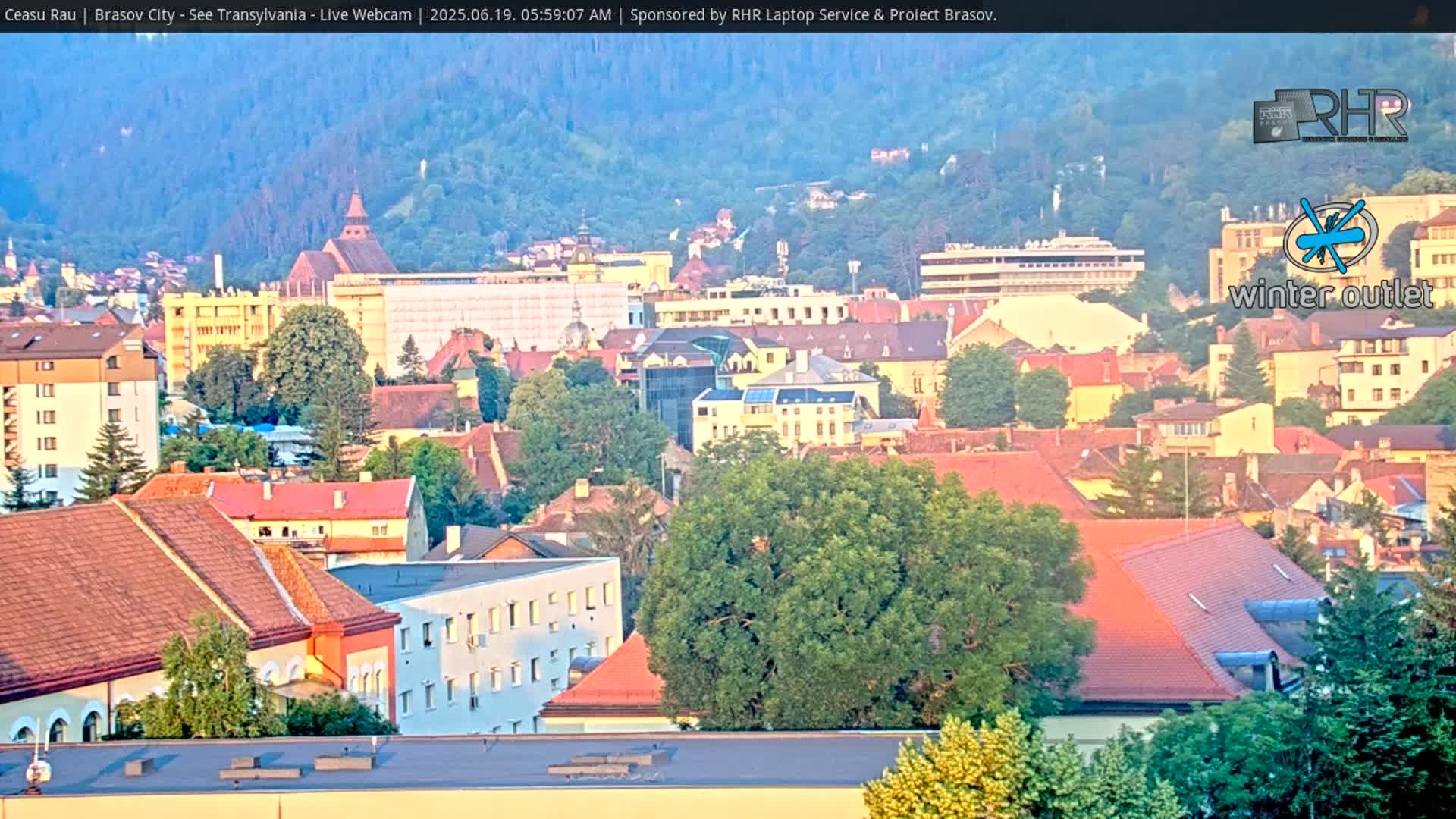 Braşov Skyline Live Cam - Centrul Nou, Brasov, Romania