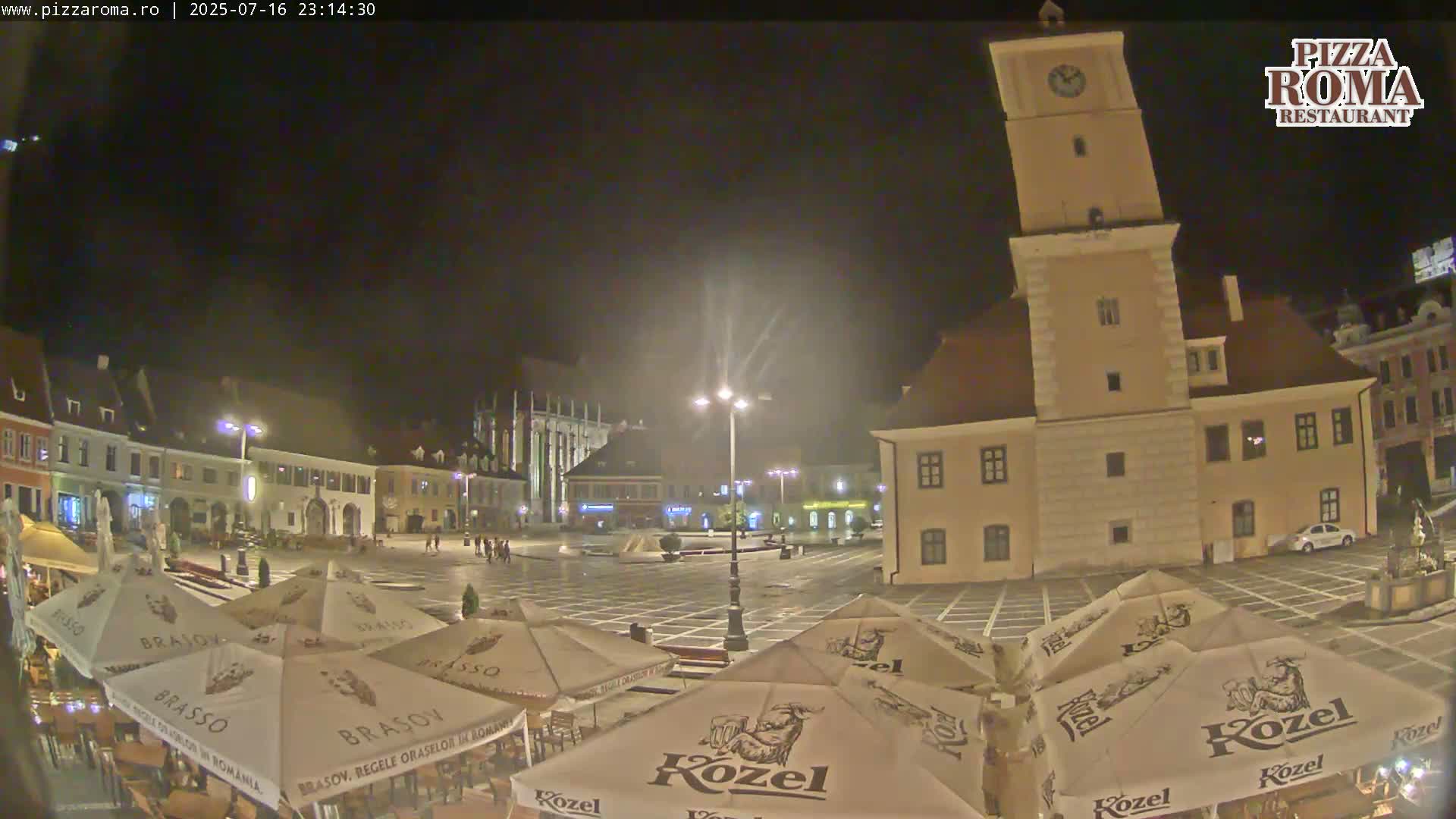 Brasov, Town / Council Square Piata Sfatului Live Cam - Centrul Vechi, Braşov, Romania
