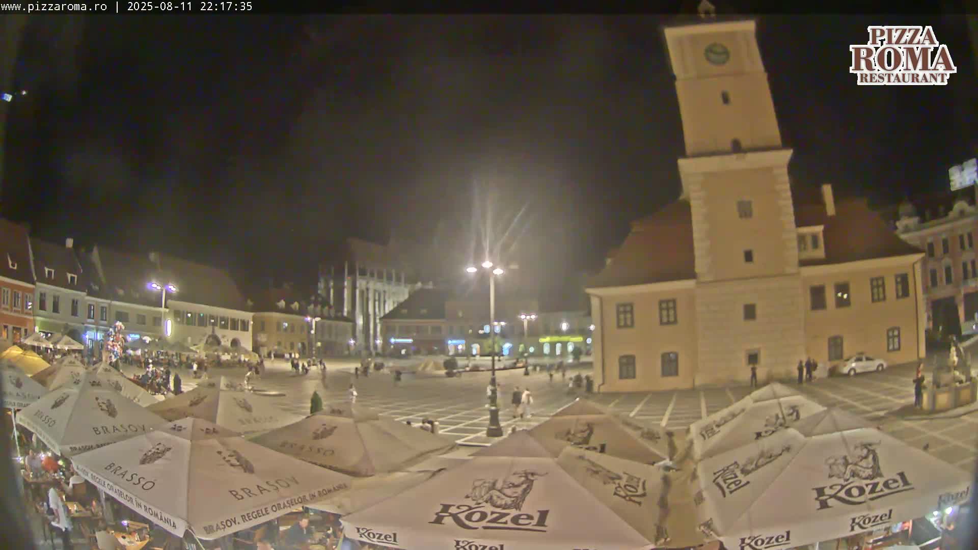 Brasov, Town / Council Square Piata Sfatului Live Cam - Centrul Vechi, Braşov, Romania