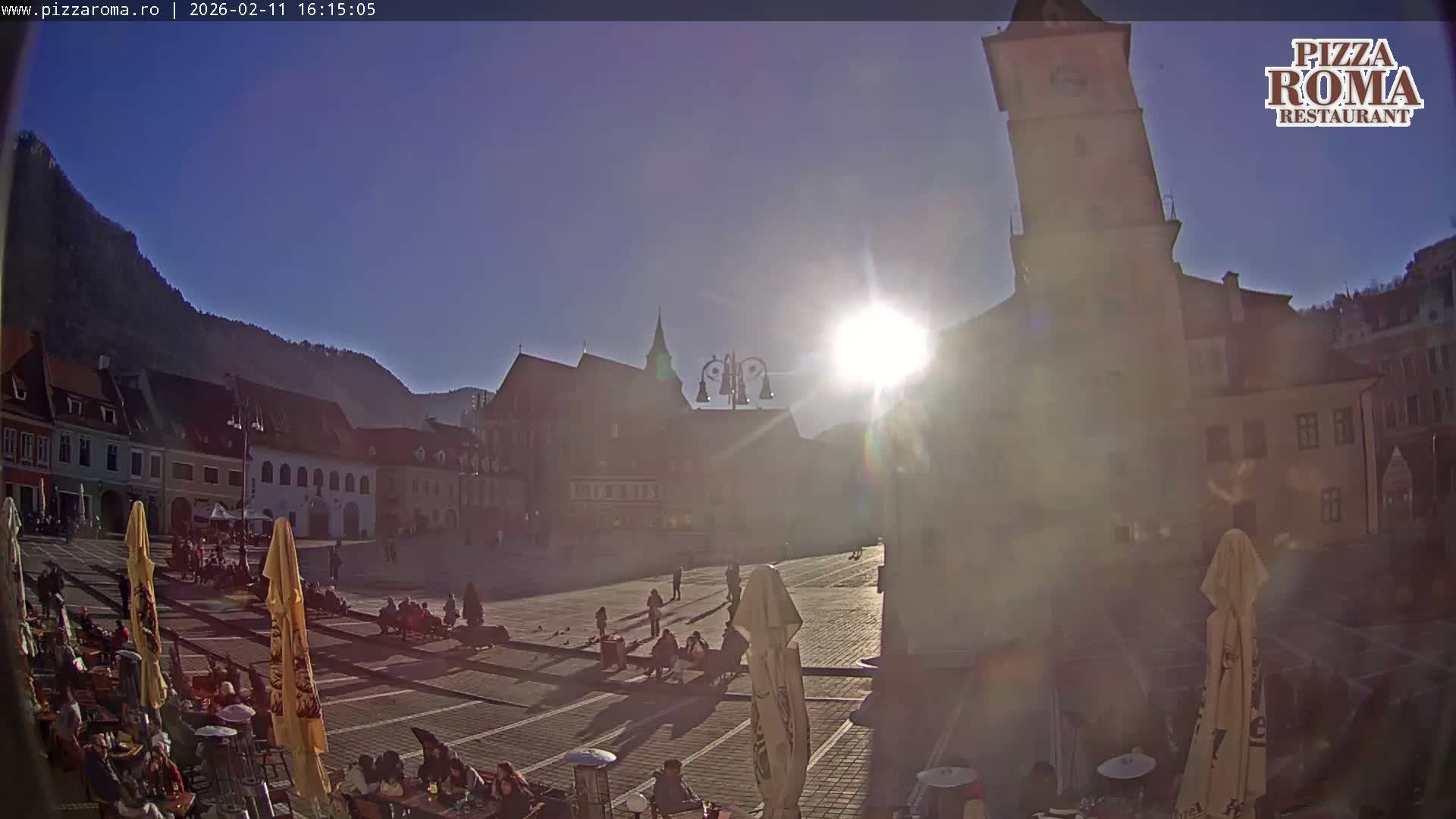 Brasov, Town / Council Square Piata Sfatului Live Cam - Centrul Vechi, Braşov, Romania