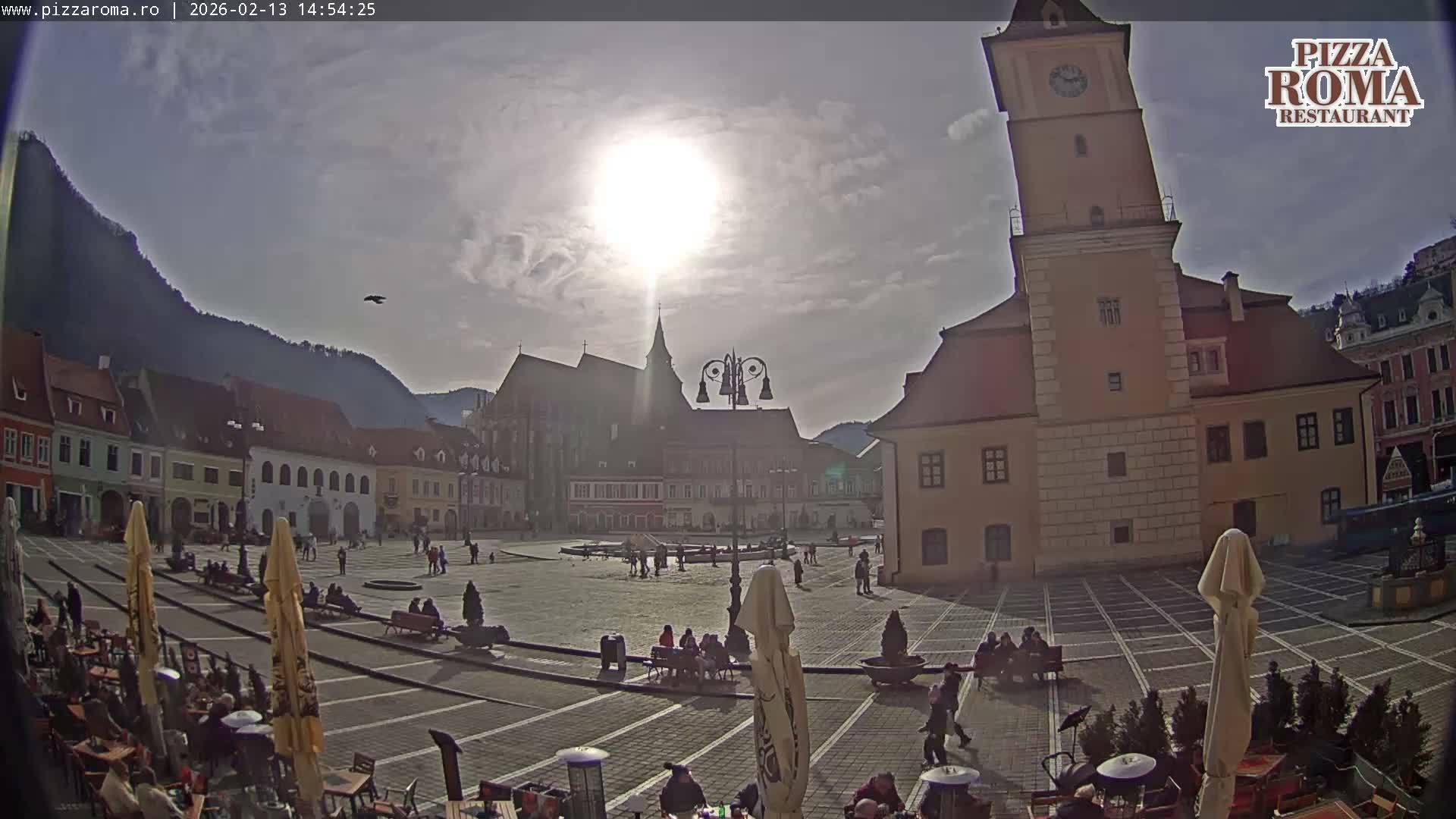 Brasov, Town / Council Square Piata Sfatului Live Cam - Centrul Vechi, Braşov, Romania