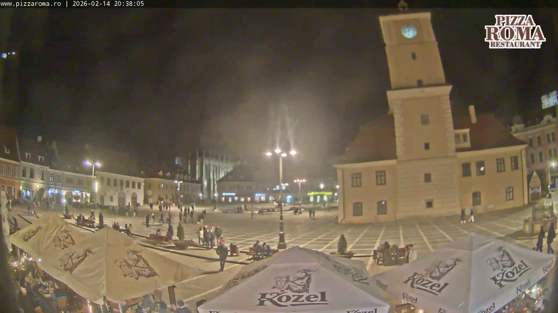 Brasov, Town / Council Square Piata Sfatului Live Cam - Centrul Vechi, Braşov, Romania