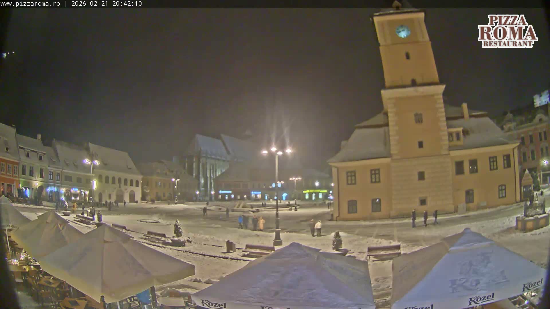 Brasov, Town / Council Square Piata Sfatului Live Cam - Centrul Vechi, Braşov, Romania
