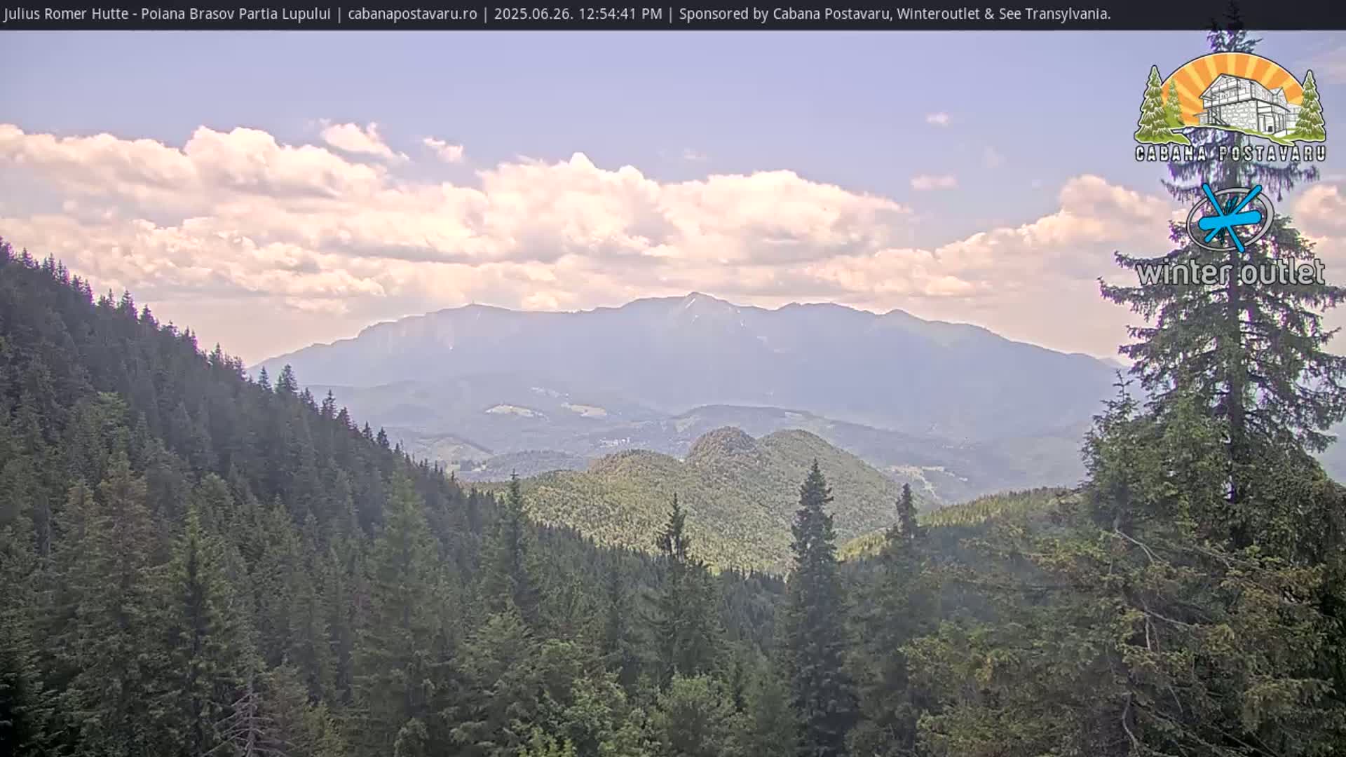 Rasnovei Plain View  from Julius Römer Hütte  Poiana Brasov Live Cam - Poiana Brasov, Braşov, Romania