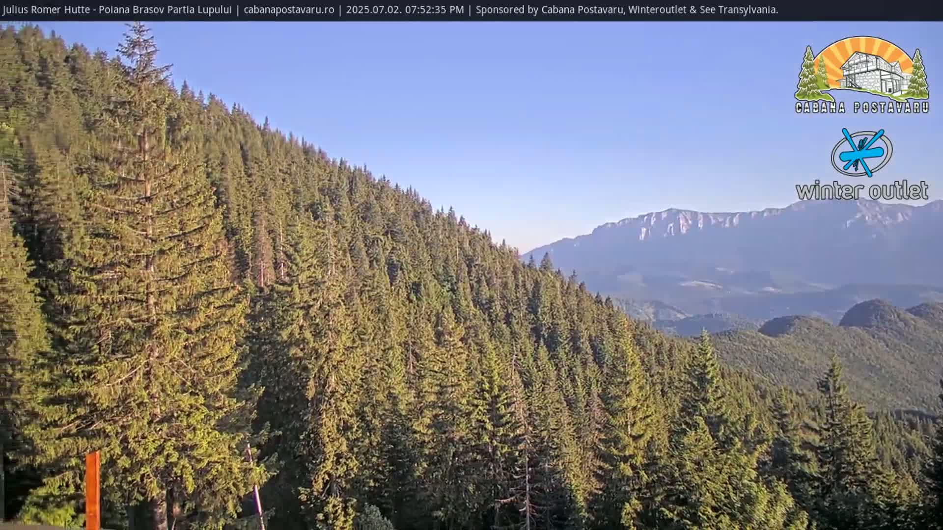 Rasnovei Plain View  from Julius Römer Hütte  Poiana Brasov Live Cam - Poiana Brasov, Braşov, Romania