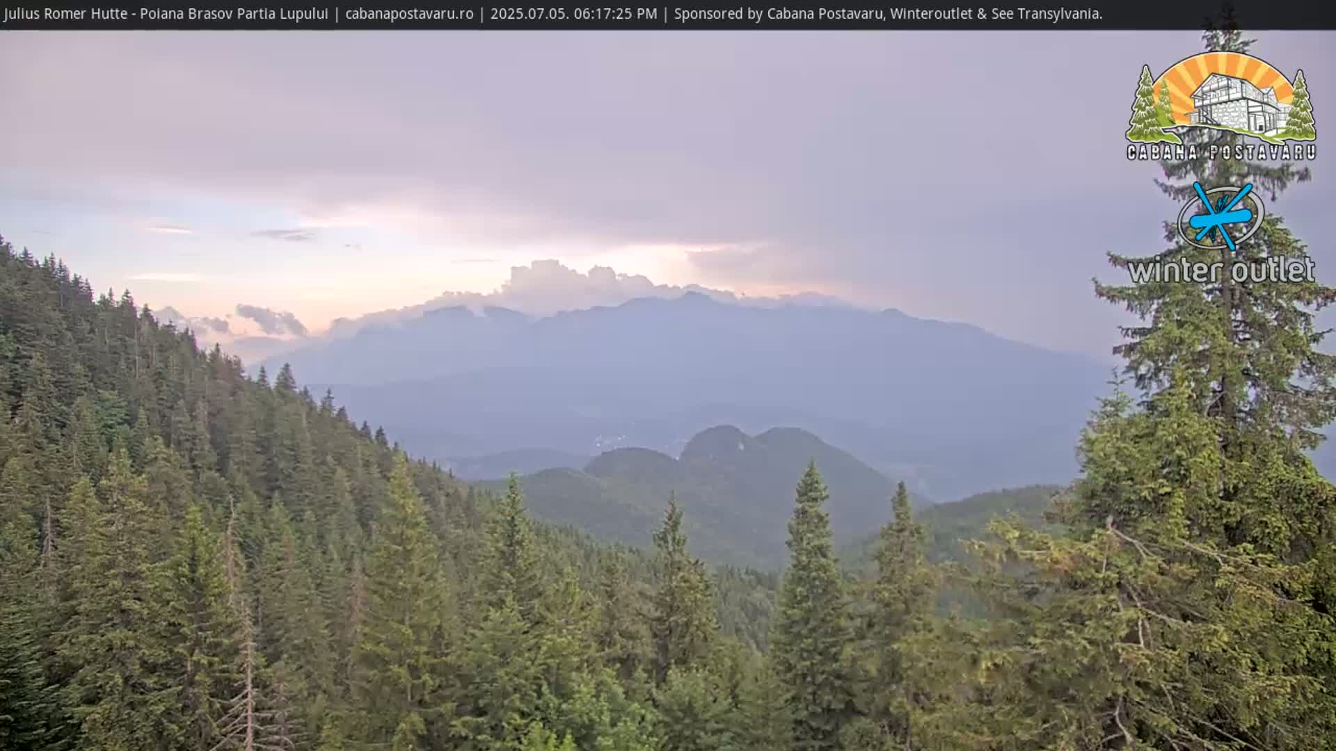 Rasnovei Plain View  from Julius Römer Hütte  Poiana Brasov Live Cam - Poiana Brasov, Braşov, Romania
