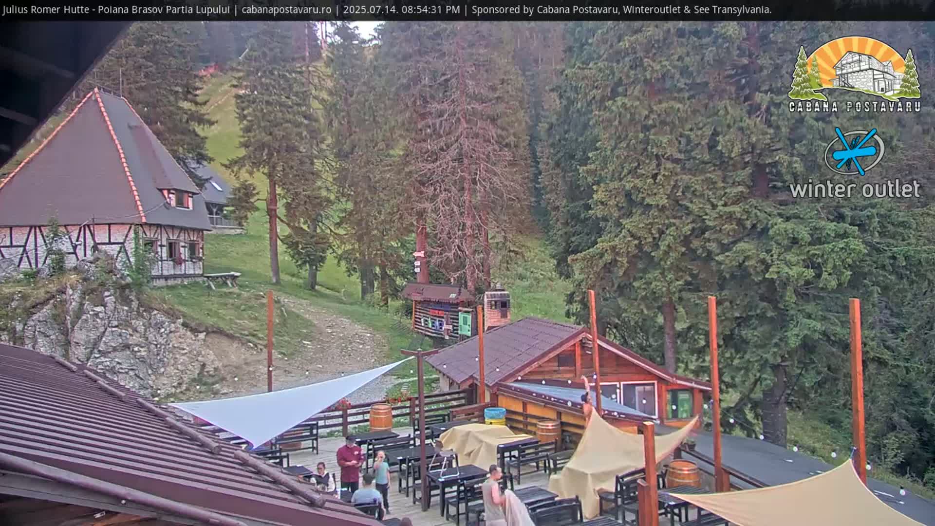 Rasnovei Plain View  from Julius Römer Hütte  Poiana Brasov Live Cam - Poiana Brasov, Braşov, Romania