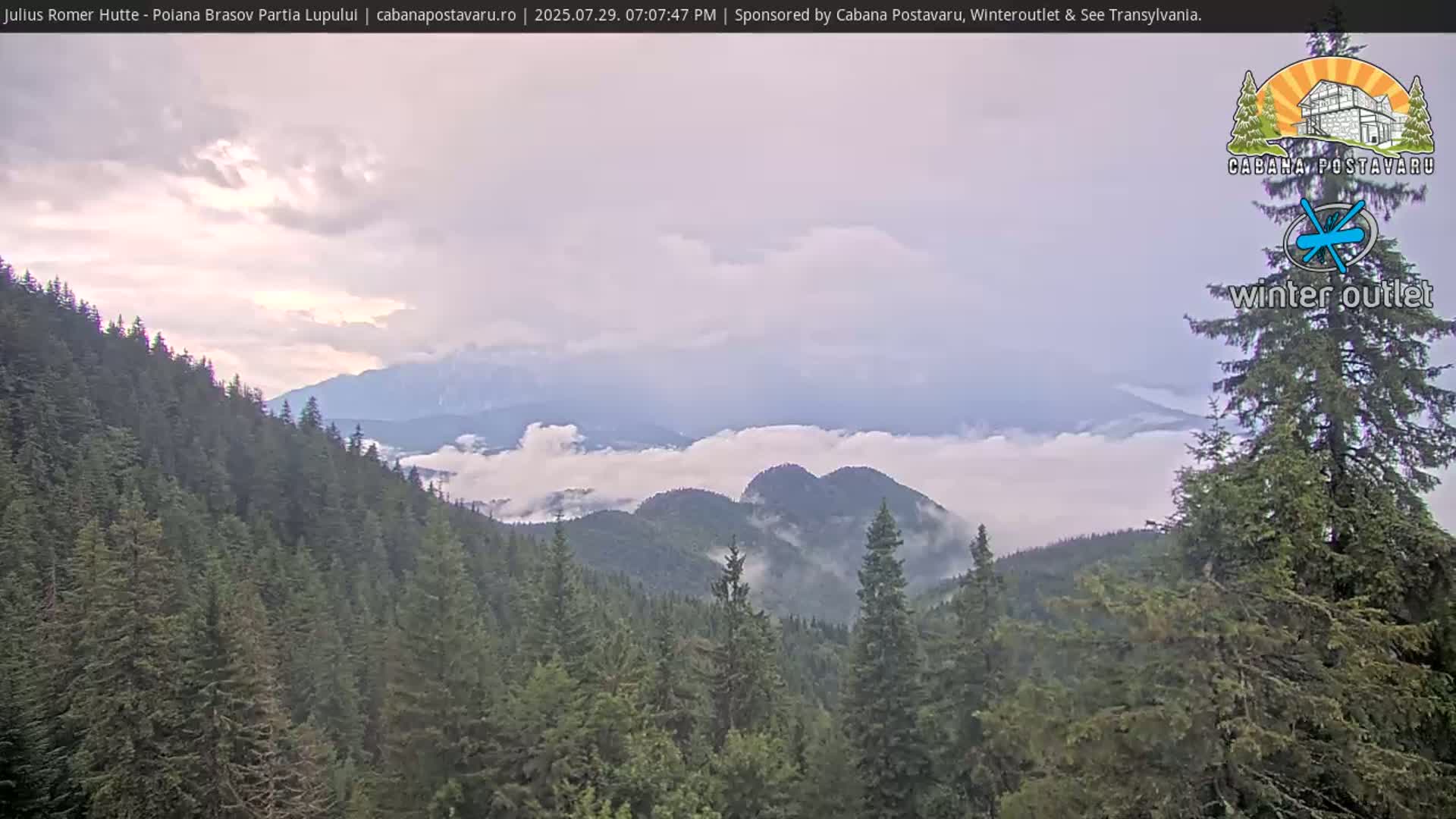Rasnovei Plain View  from Julius Römer Hütte  Poiana Brasov Live Cam - Poiana Brasov, Braşov, Romania
