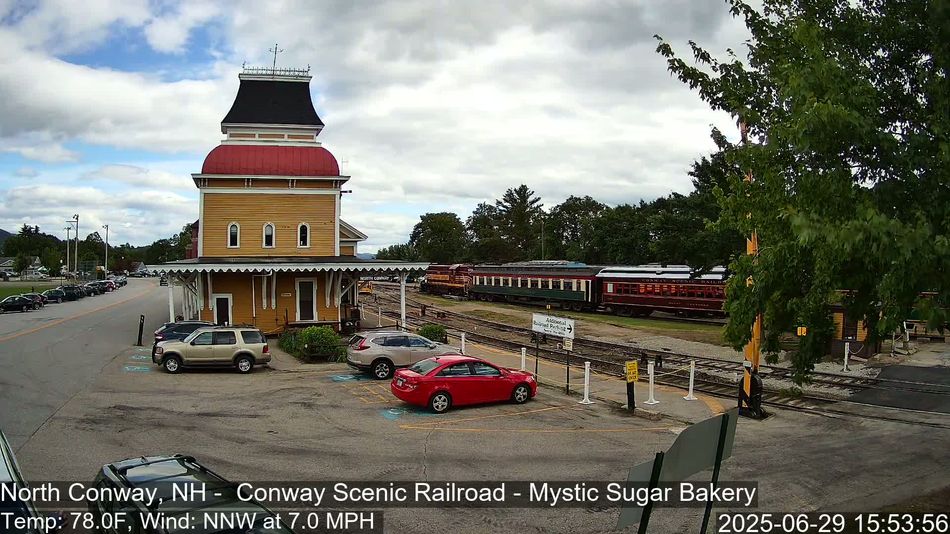 North  Conway, Conway Scenic Railroad Station Live Cam - Conway, Carroll, New Hampshire, USA
