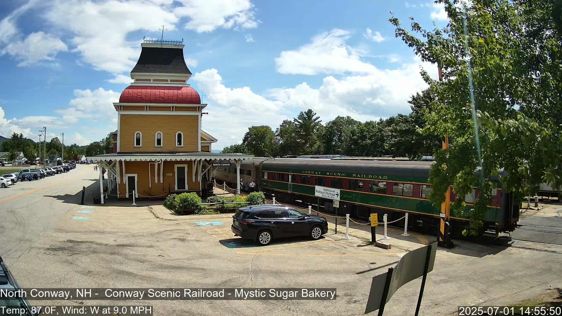 North  Conway, Conway Scenic Railroad Station Live Cam - Conway, Carroll, New Hampshire, USA