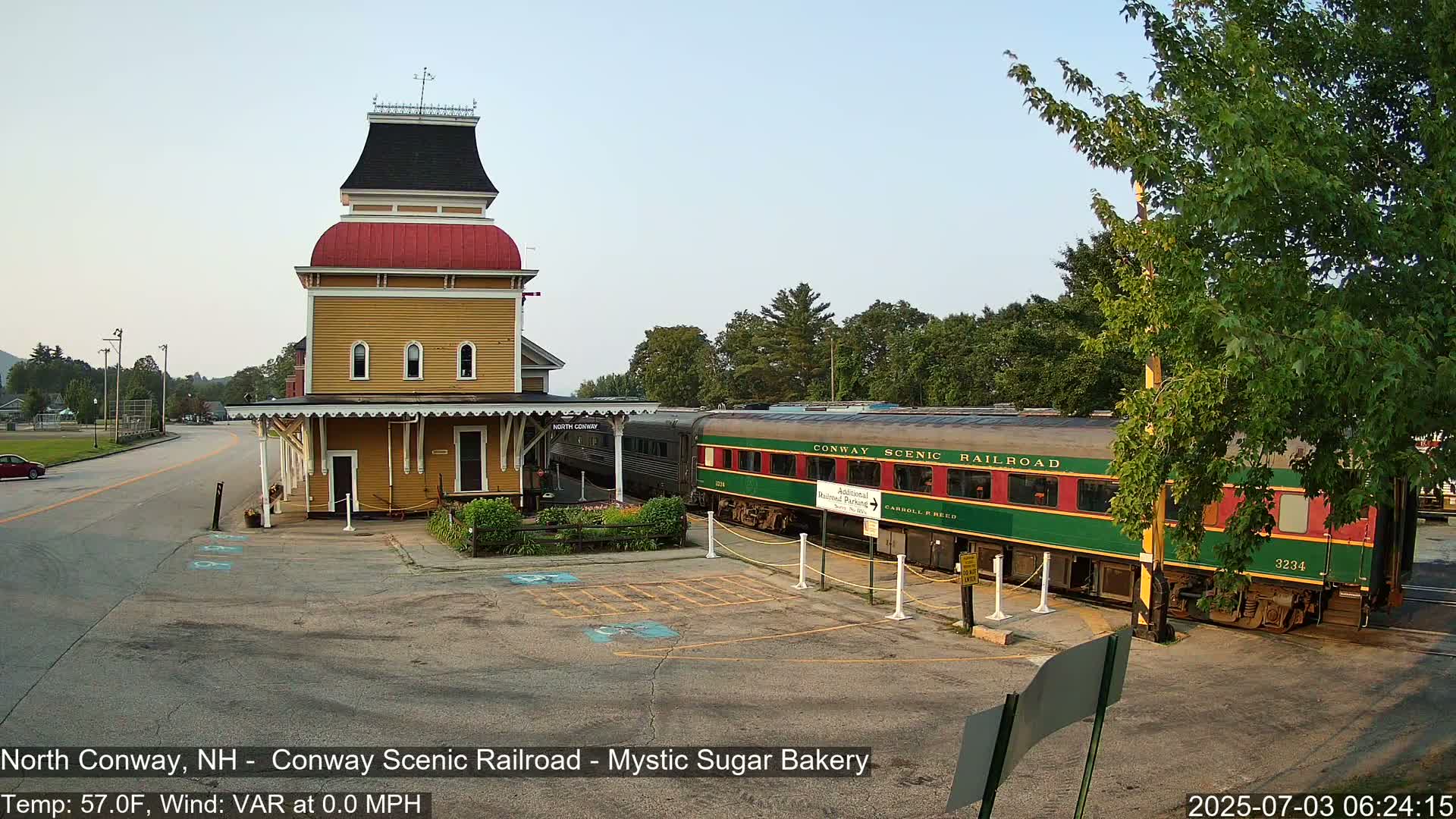 North  Conway, Conway Scenic Railroad Station Live Cam - Conway, Carroll, New Hampshire, USA