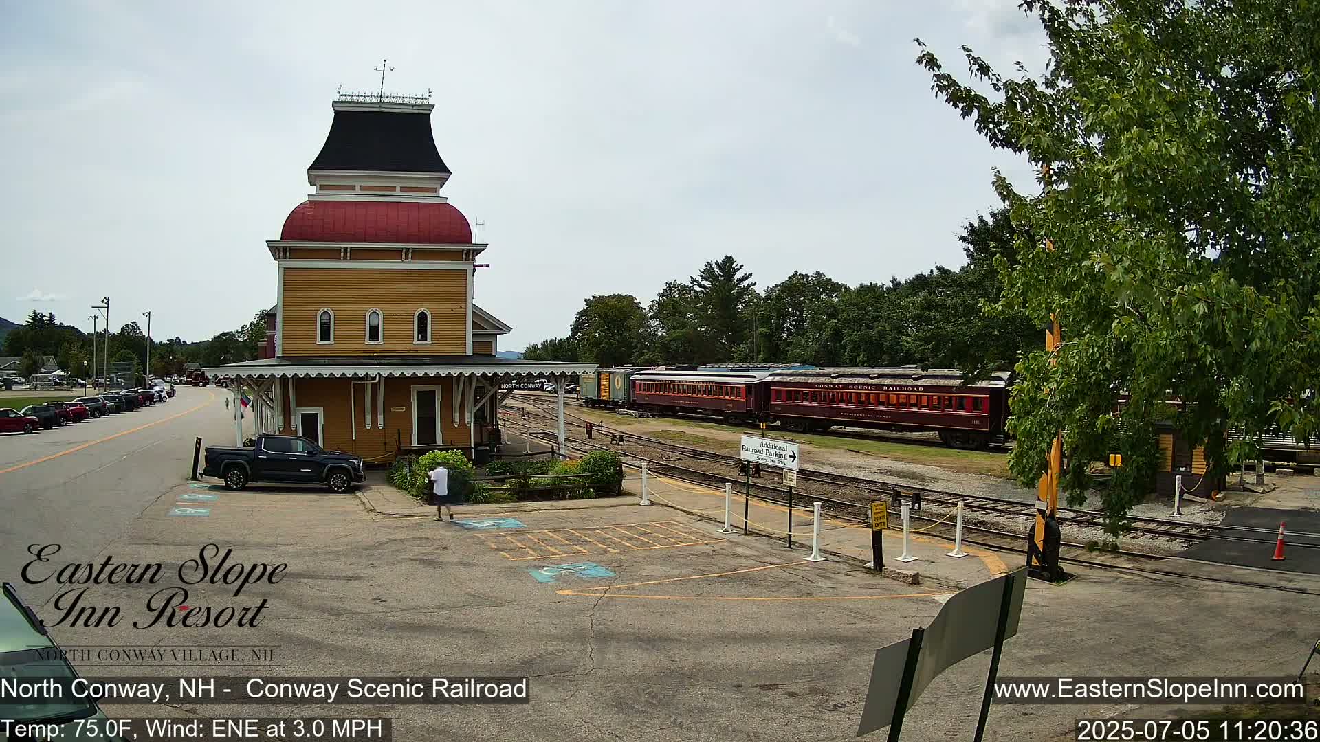 North  Conway, Conway Scenic Railroad Station Live Cam - Conway, Carroll, New Hampshire, USA