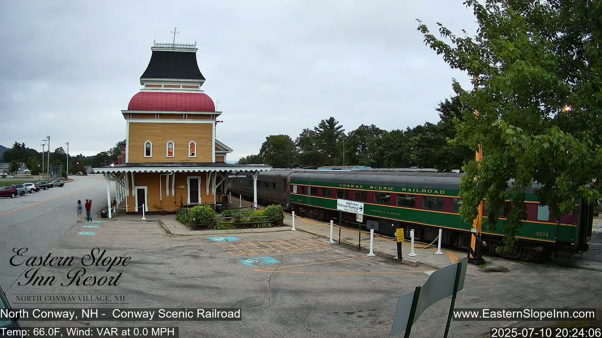 North  Conway, Conway Scenic Railroad Station Live Cam - Conway, Carroll, New Hampshire, USA