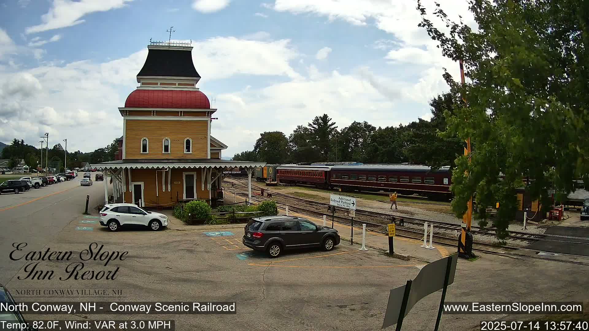North  Conway, Conway Scenic Railroad Station Live Cam - Conway, Carroll, New Hampshire, USA