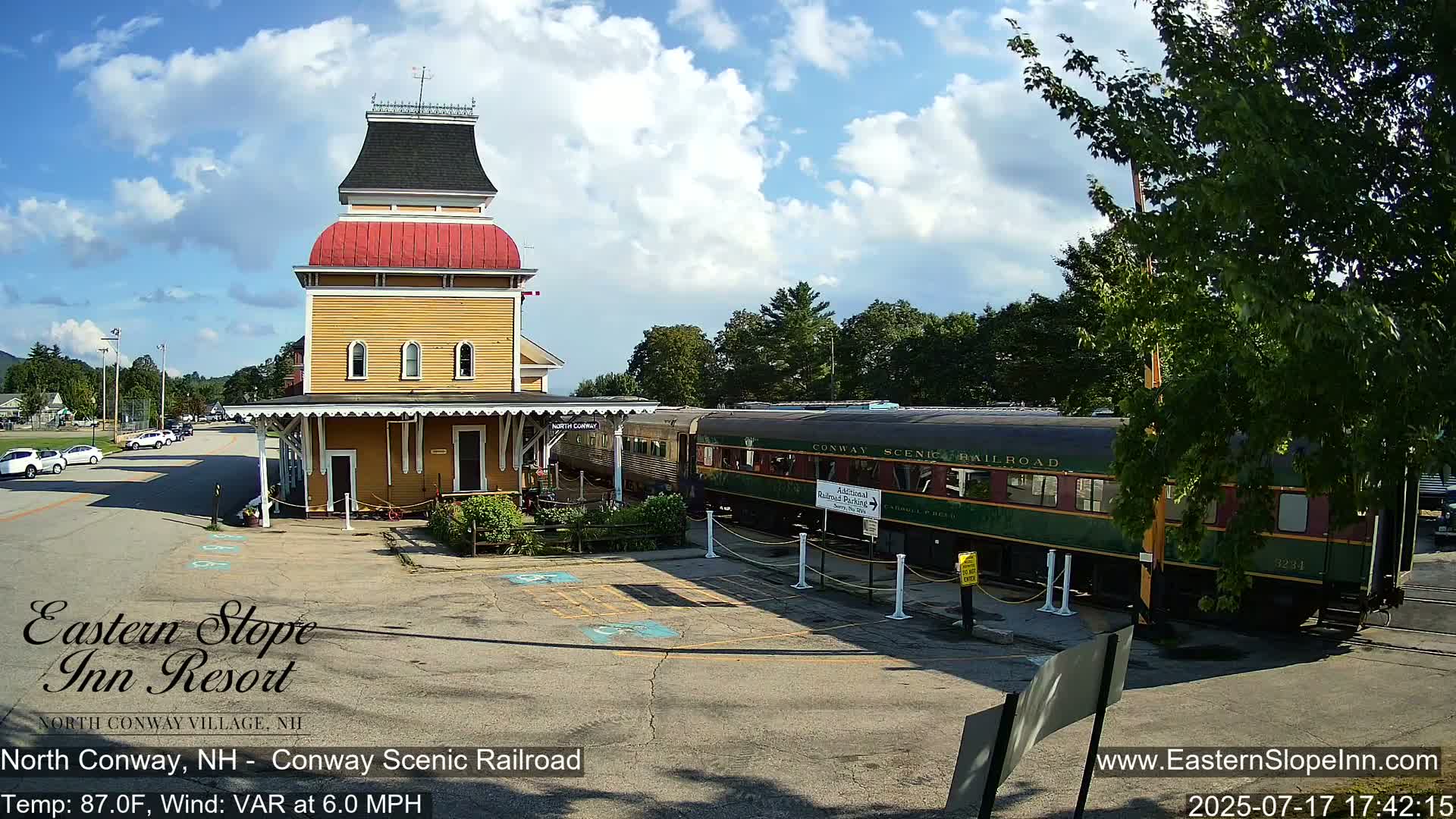 North  Conway, Conway Scenic Railroad Station Live Cam - Conway, Carroll, New Hampshire, USA