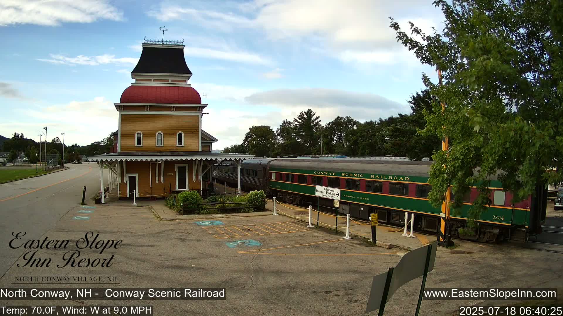 North  Conway, Conway Scenic Railroad Station Live Cam - Conway, Carroll, New Hampshire, USA